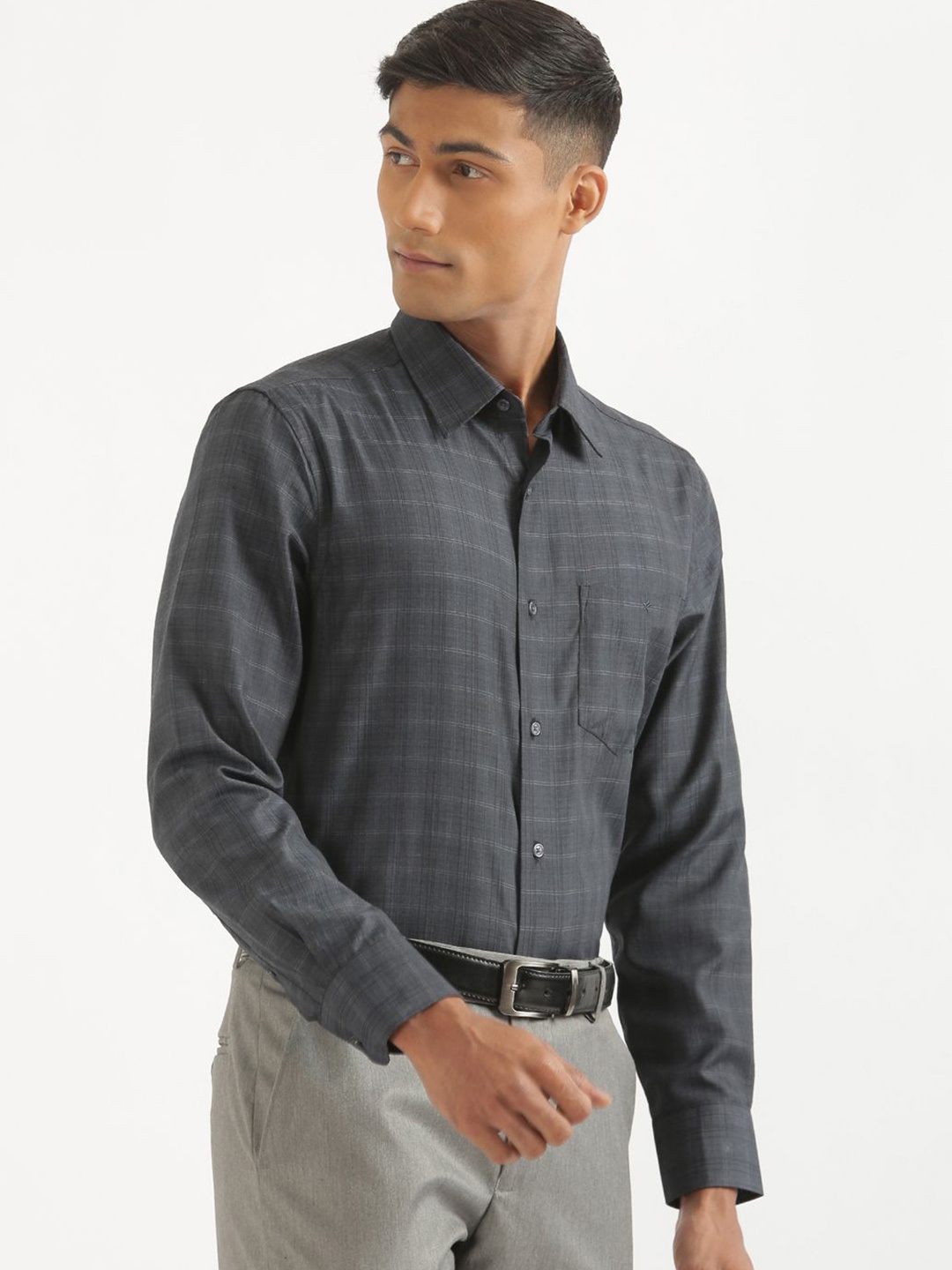 

CROYDON UK Men Comfort Opaque Checked Casual Shirt, Grey