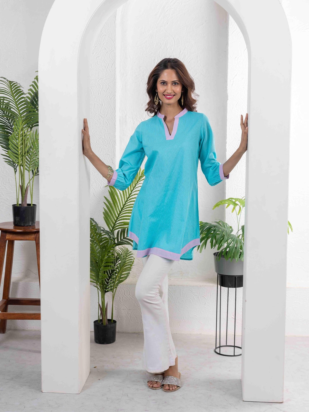 

INAAYA JAIPUR Women Striped Cotton Top, Turquoise blue