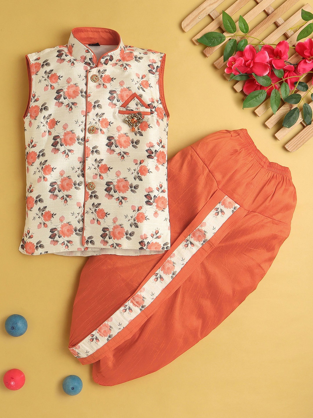 

Jeetethnics Boys Floral Printed Regular Kurta with Dhoti Pants, Orange