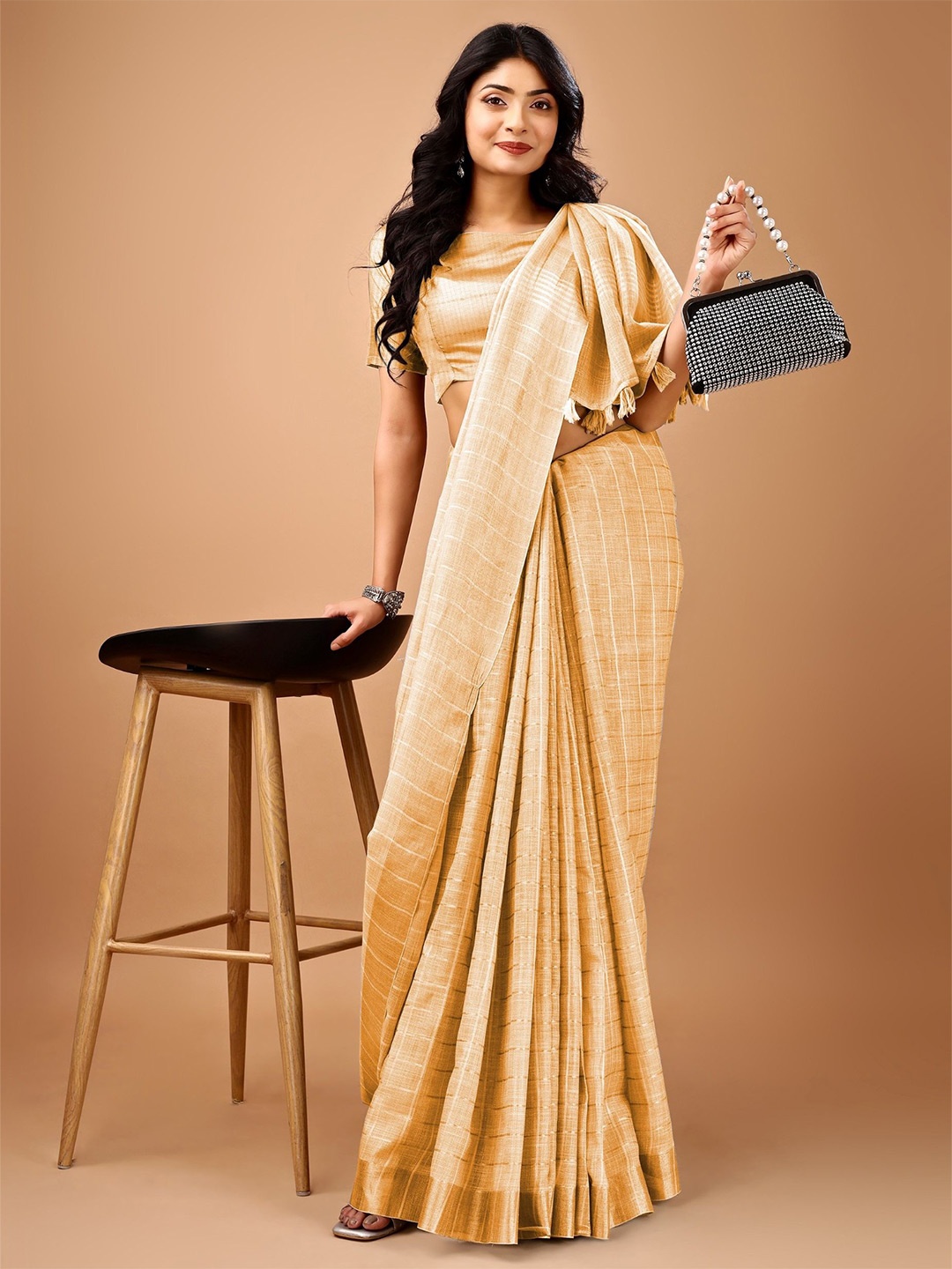 

PURI MAA Woven Design Zari Linen Blend Kota Saree, Gold