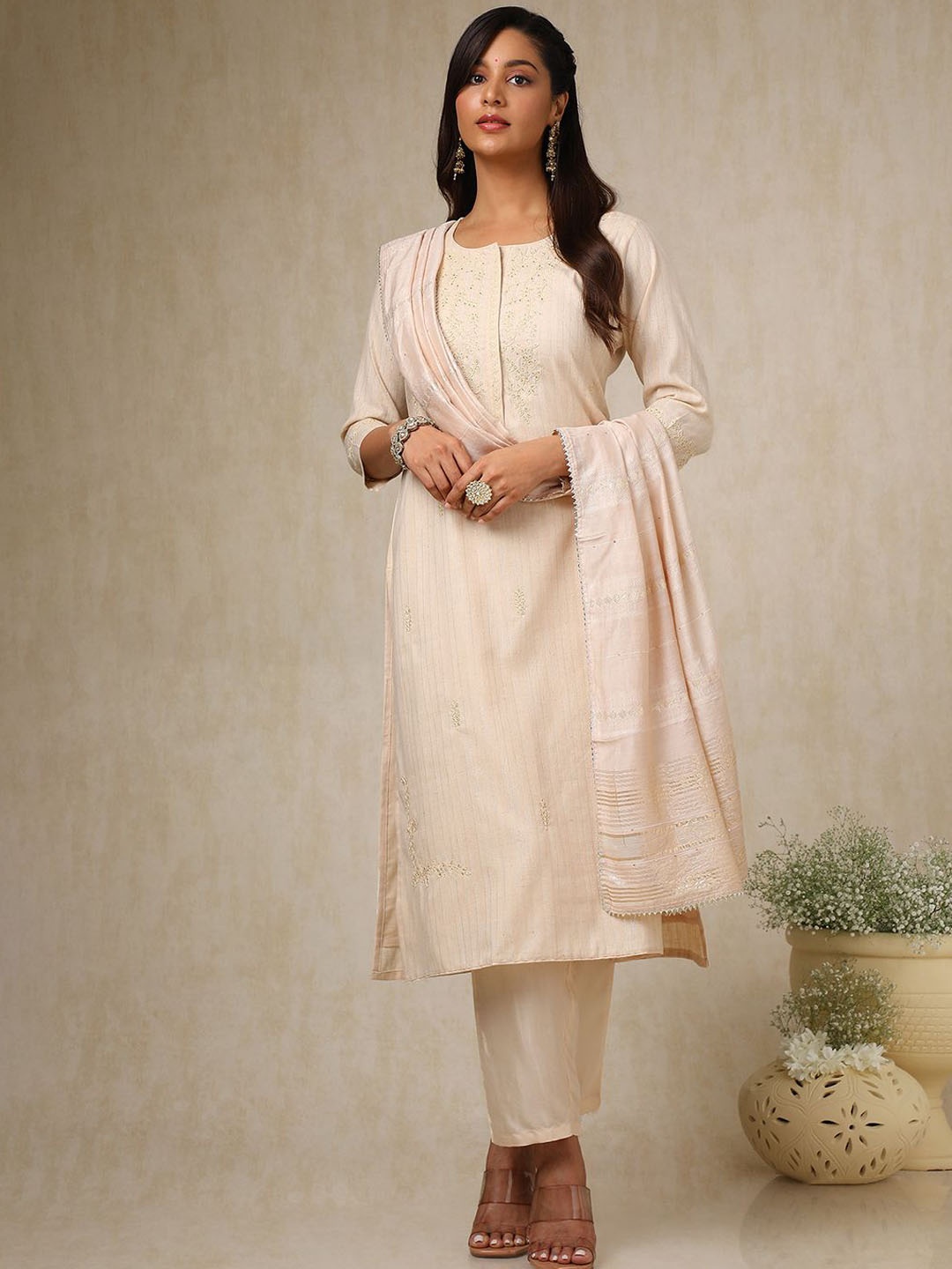 

Soch Women Ethnic Motifs Embroidered Regular Sequinned Kurta with Trousers & With Dupatta, Beige