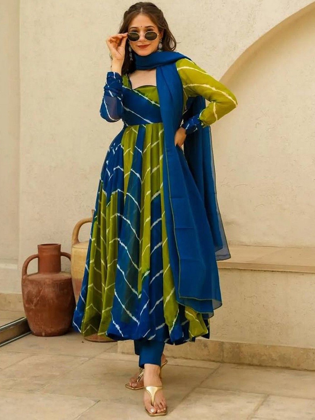 

mimi design Women Striped Regular Kurta with Dhoti Pants & With Dupatta, Olive