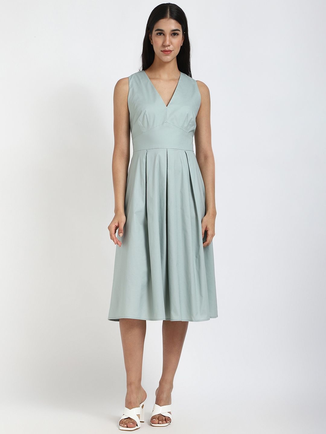 

Calvin Klein Jeans V-Neck Sleeveless Fit & Flare Midi Dress, Green