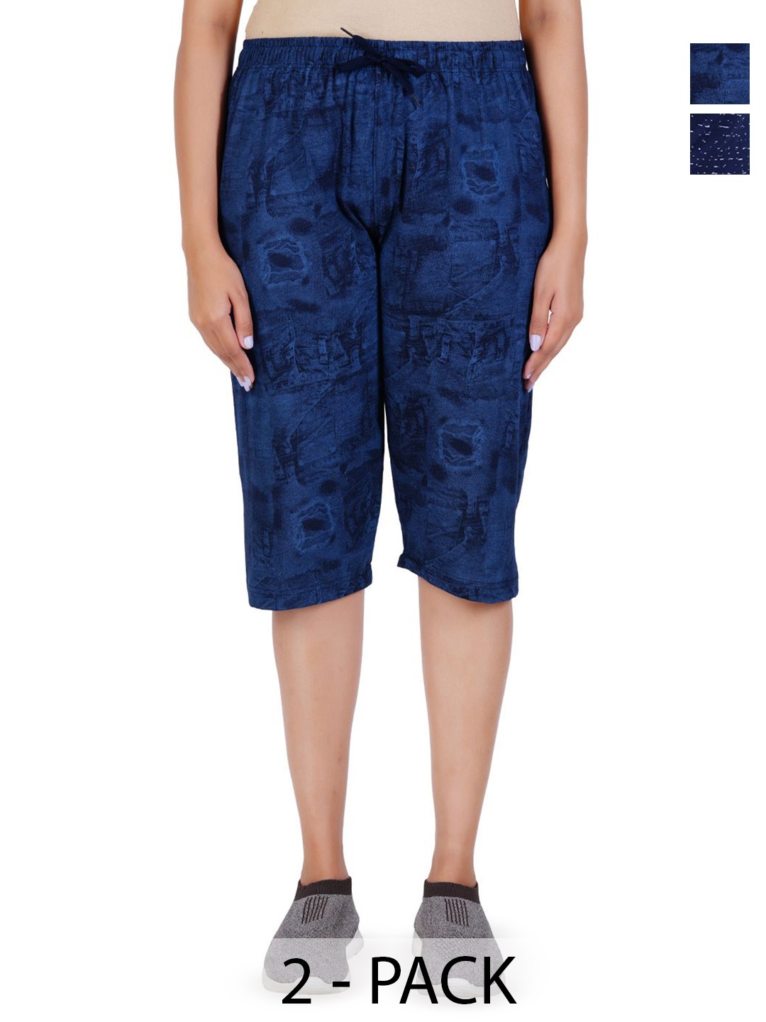 

GUIDE Women Printed Capris, Navy blue