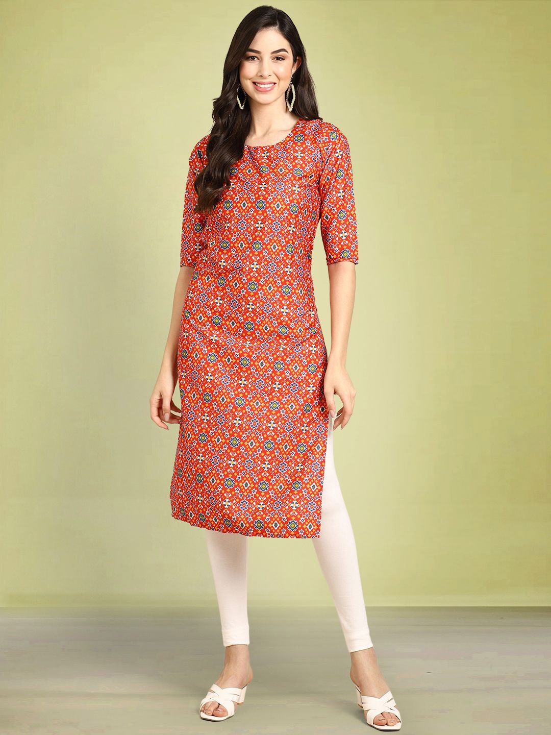 

Moda Rapido Ethnic Motifs Printed Round Neck Straight Kurta, Red