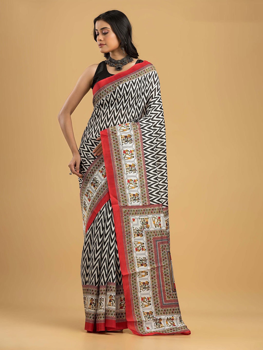 

Dheu Printed Block Print Saree, White