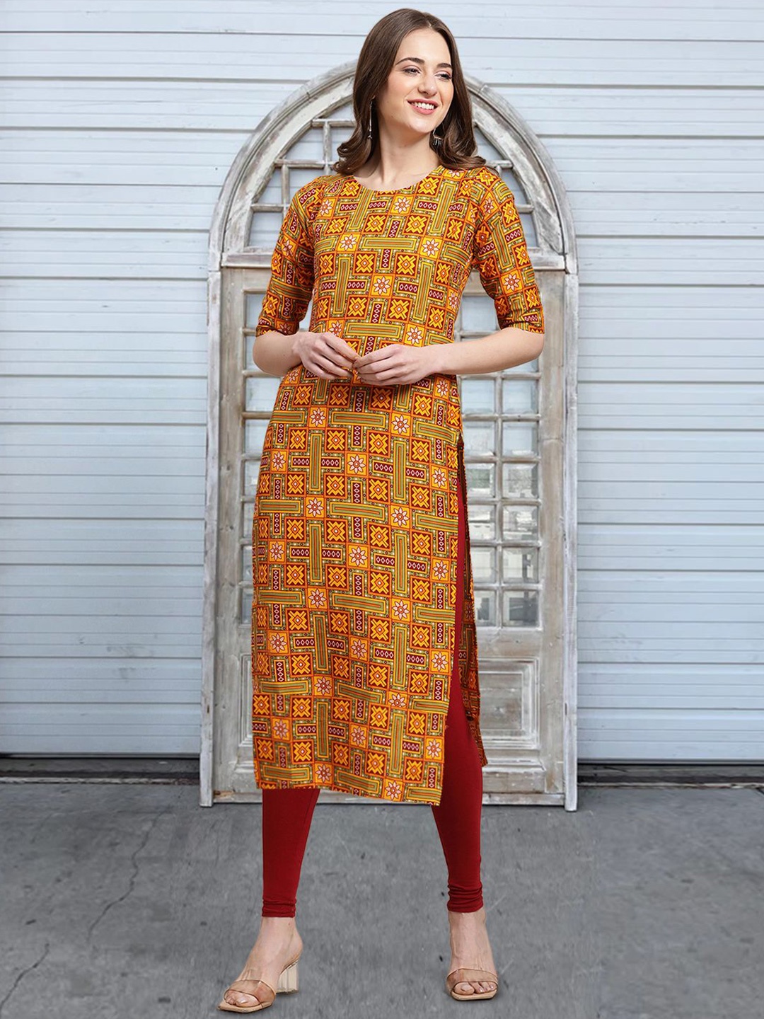 

Moda Rapido Ethnic Motifs Printed Round Neck Straight Kurta, Mustard