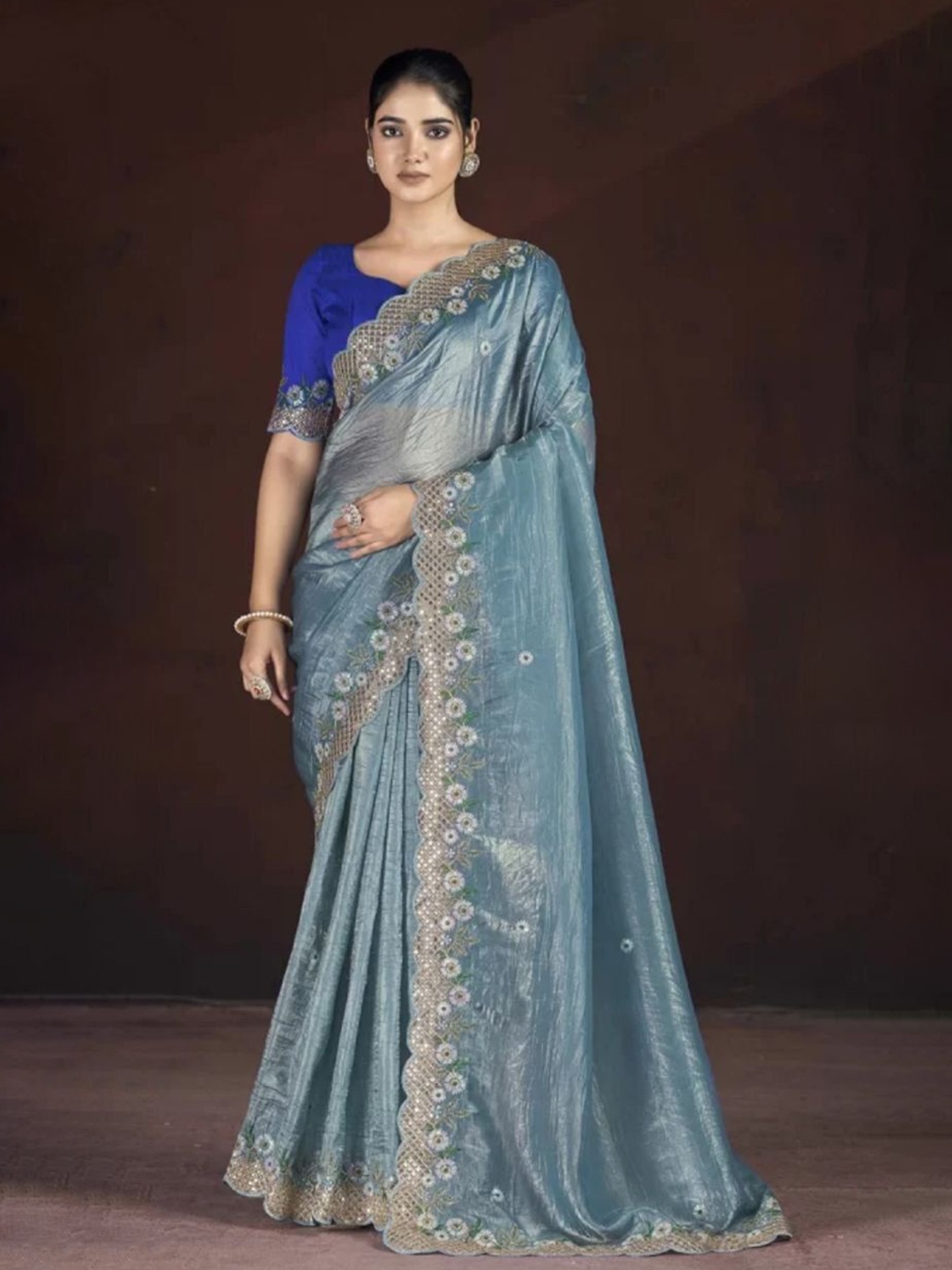 

HERE&NOW Floral Embroidered Tissue Saree, Blue