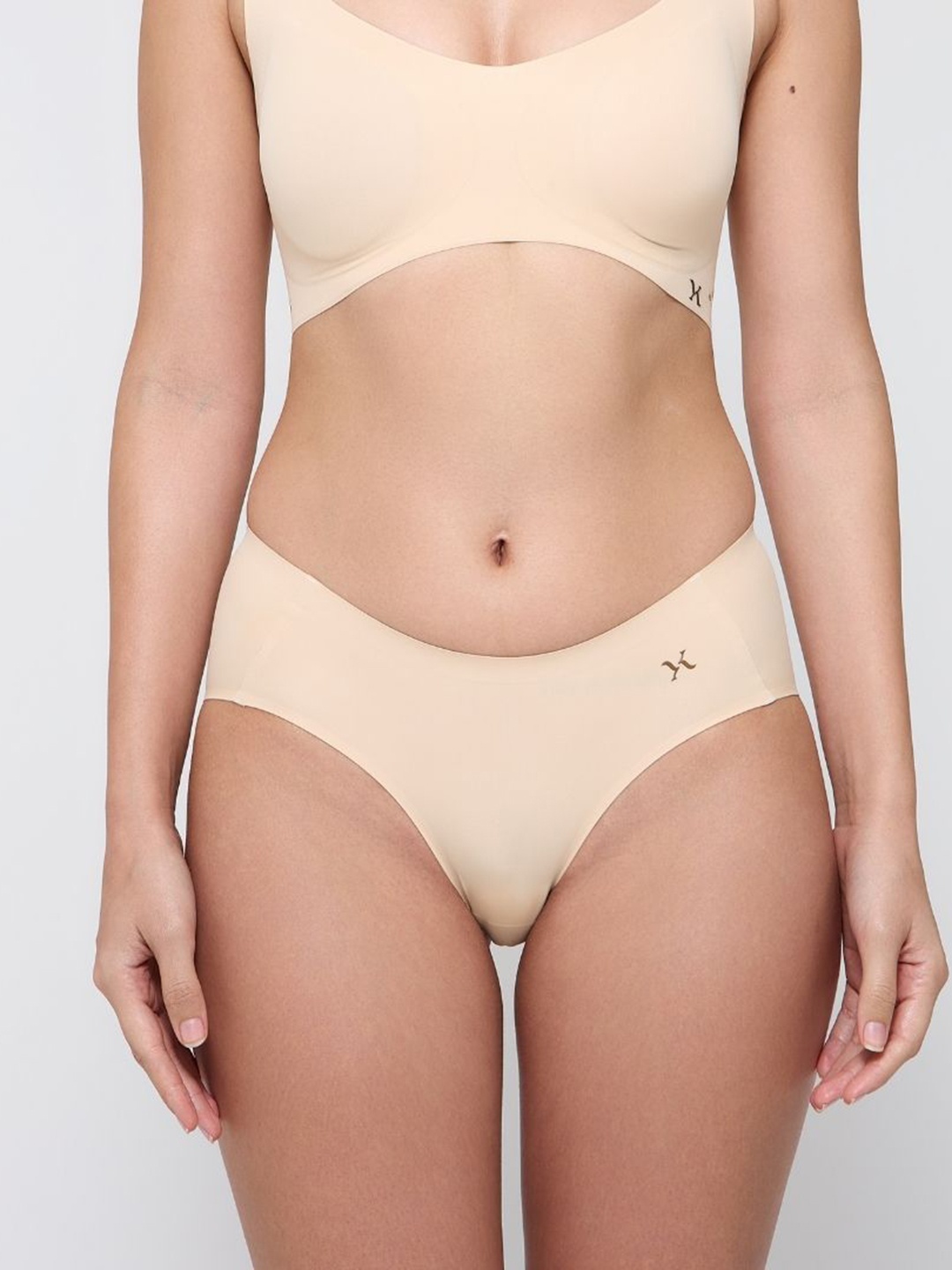 

Krvvy Women Anti-Odour Hipster Briefs, Beige