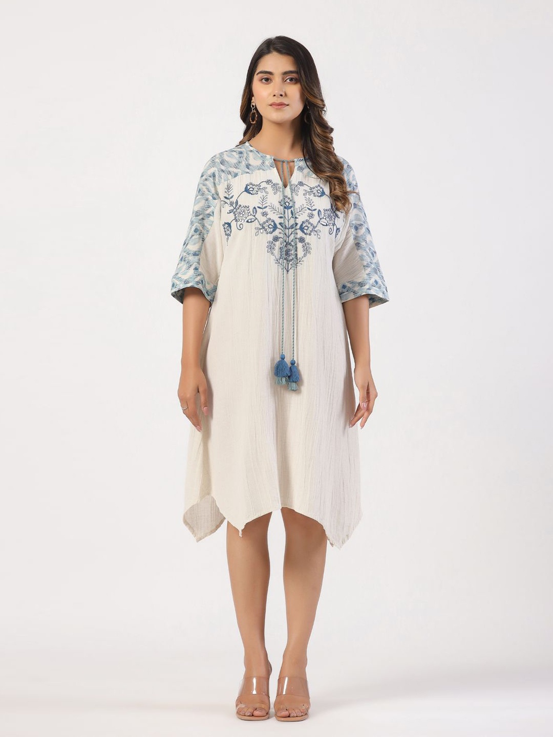 

STIL O STITCH Floral Embroidered A-Line Dress, White