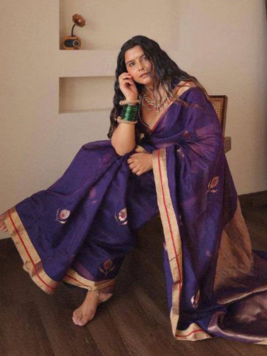 

Dreamlaxmi Fashion Ethnic Motifs Woven Design Zari Pure Silk Banarasi Saree, Purple