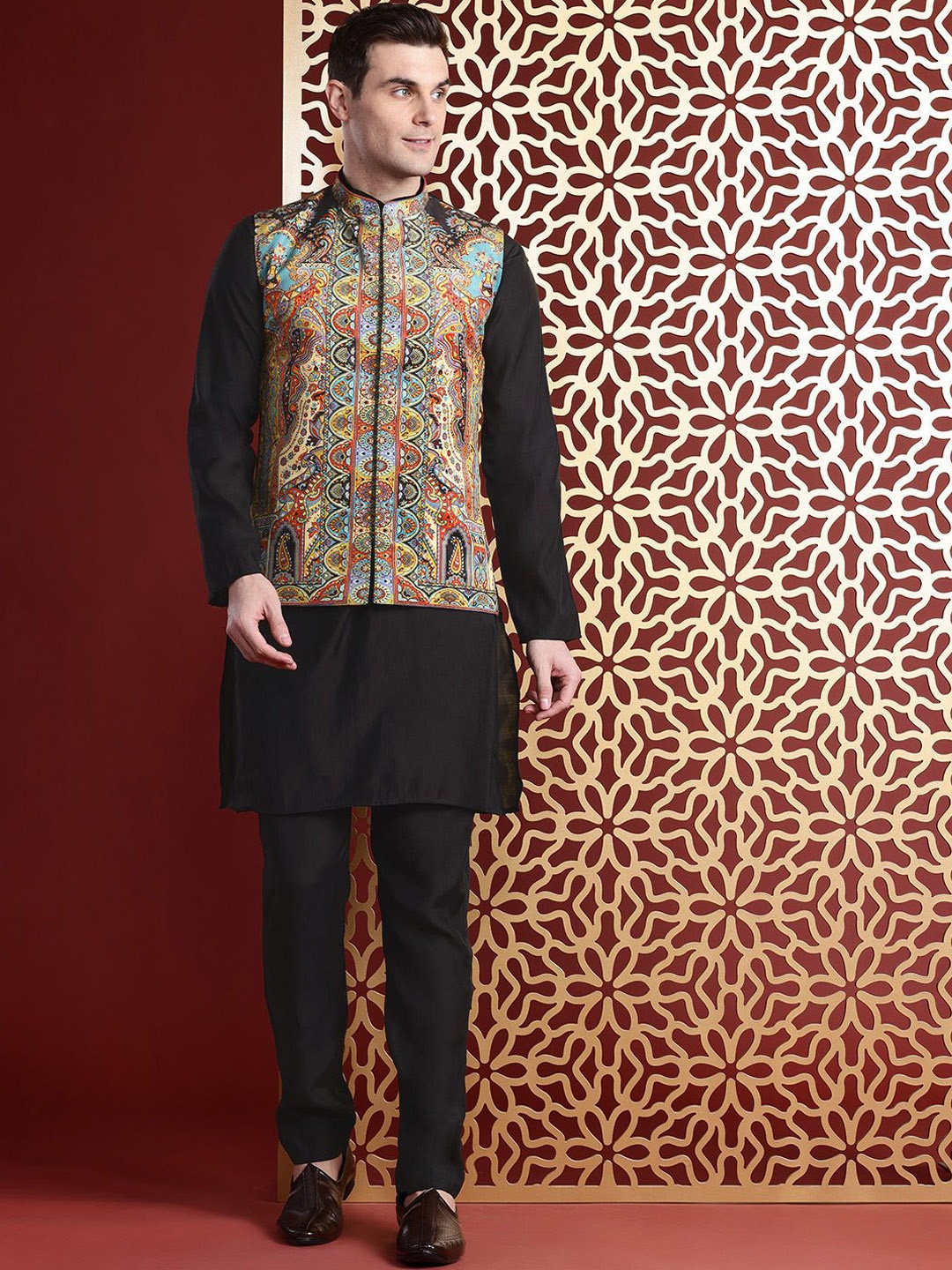 

MANQ Ethnic Motifs Printed Nehru Jacket, Blue