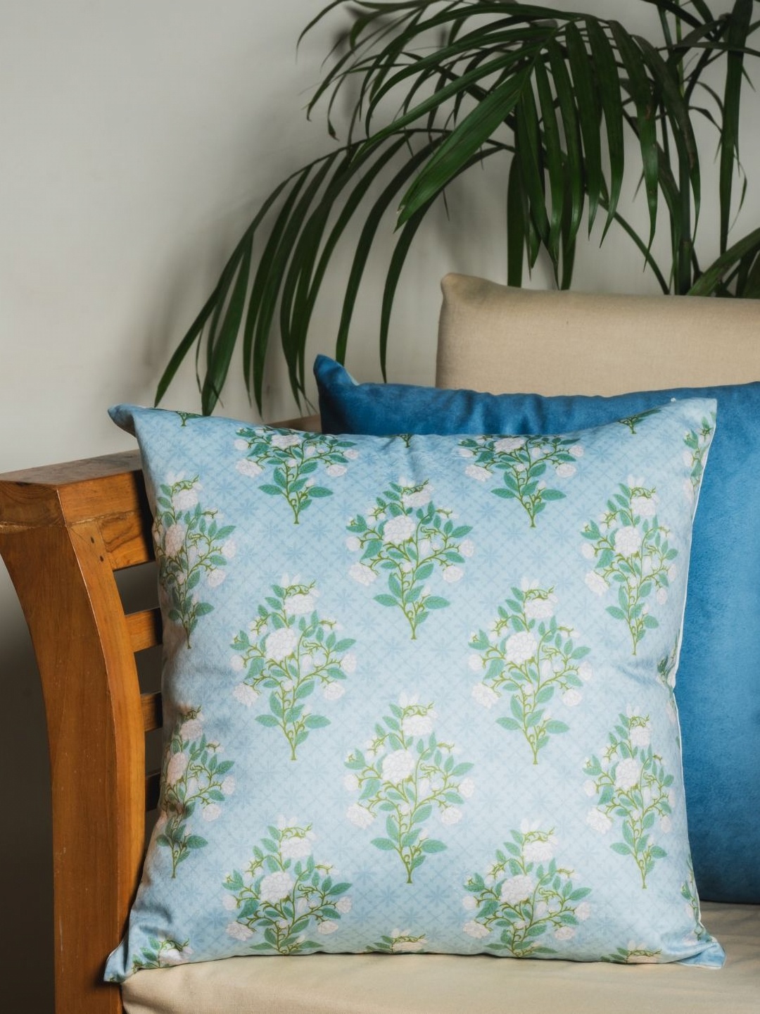 

Abolee Homes Blue & Green Floral Velvet Square Cushion Covers