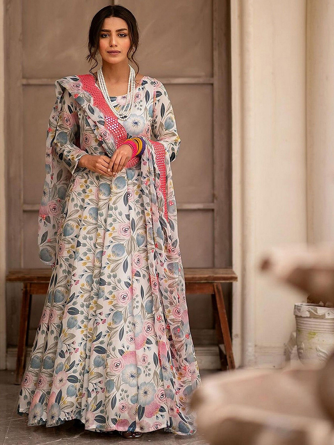

ZEEPKART Printed Anarkali Kurta Trousers With Dupatta, Cream