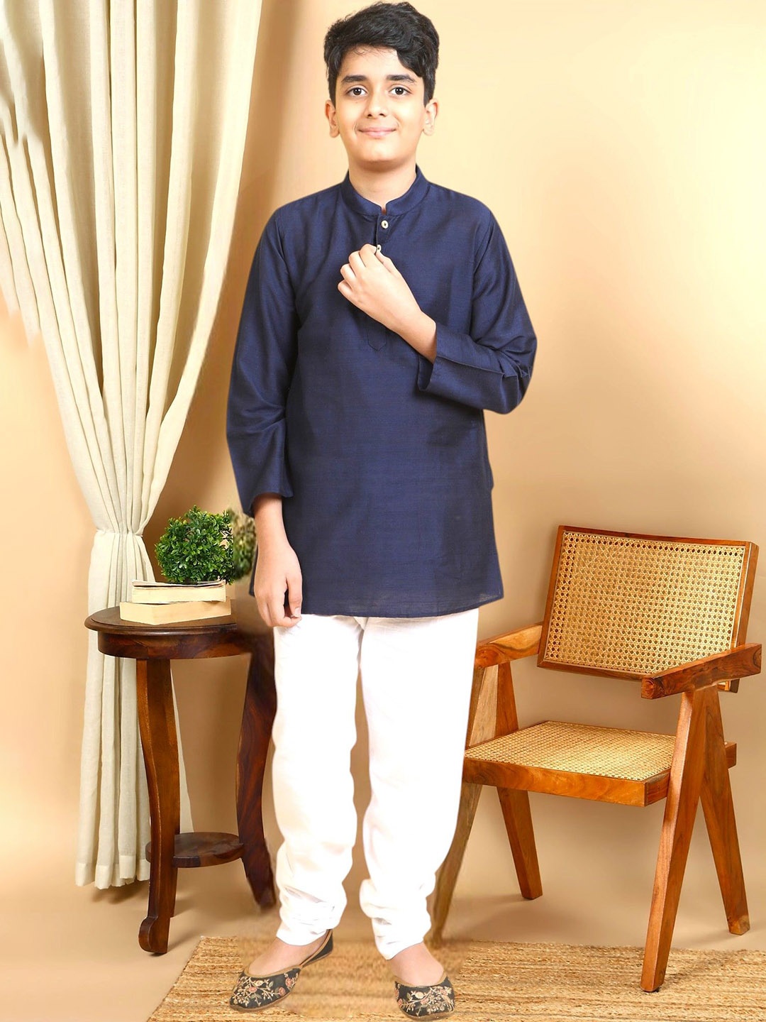 

TATTVA Boys Regular Kurta with Pyjamas, Navy blue