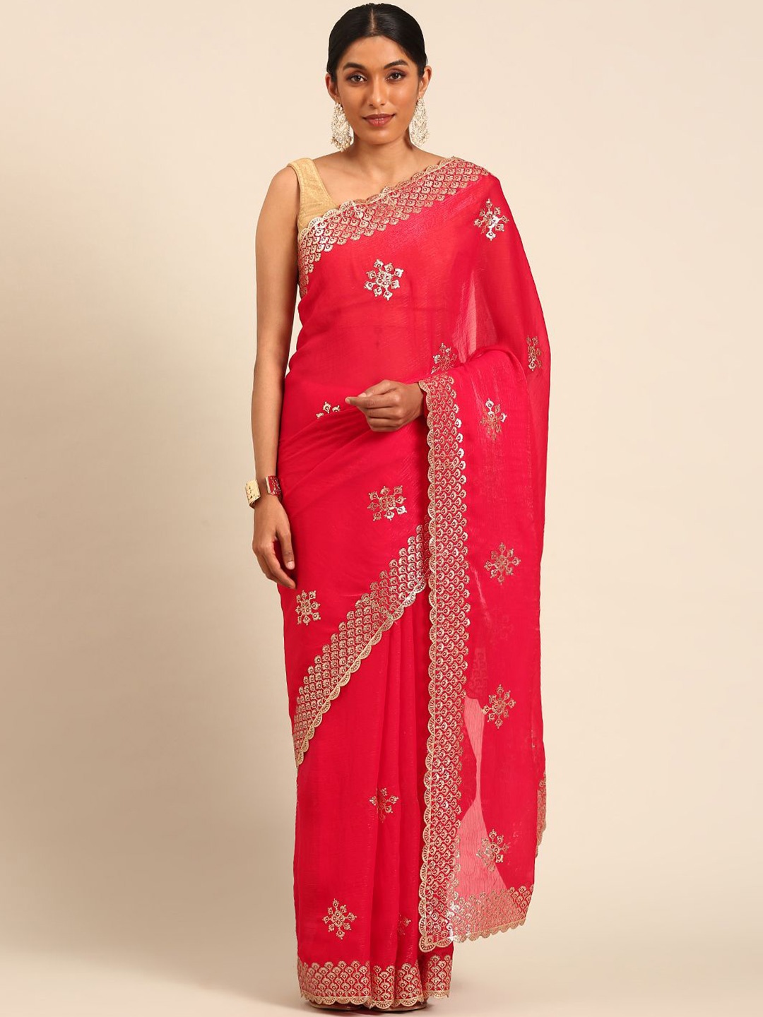 

Panzora Floral Embroidered Sequinned Saree, Red