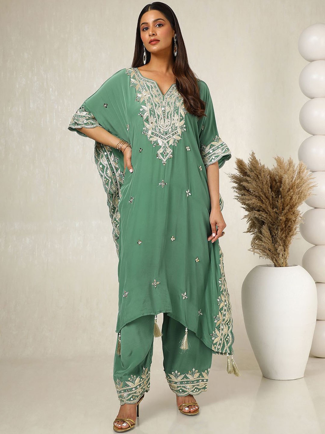 

Soch Women Floral Embroidered Regular Beads and Stones Kurta with Palazzos, Green