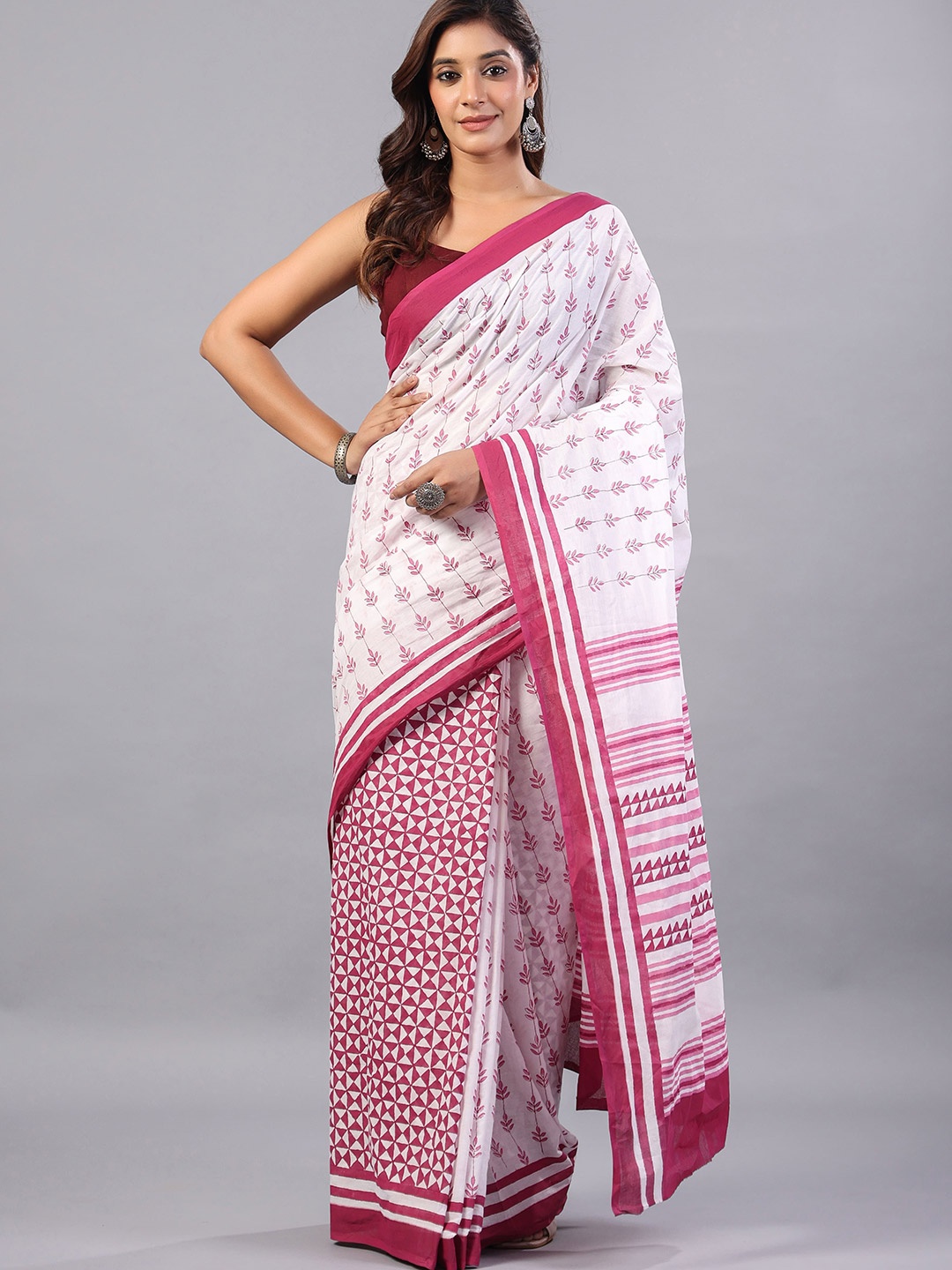 

Moora Pure Cotton Saree, White