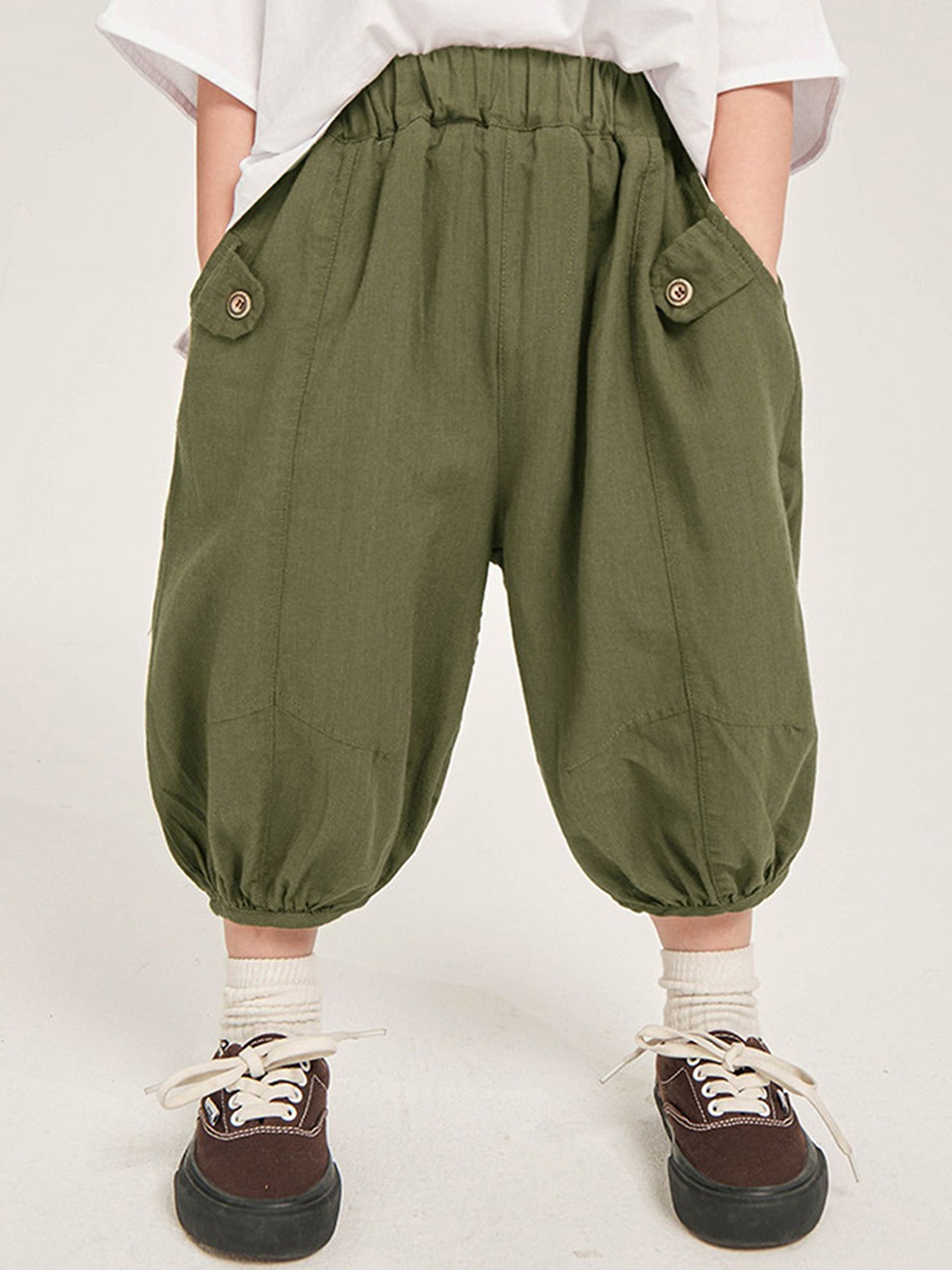 

LULU & SKY Boys Relaxed-Fit Mid-Rise Joggers, Green