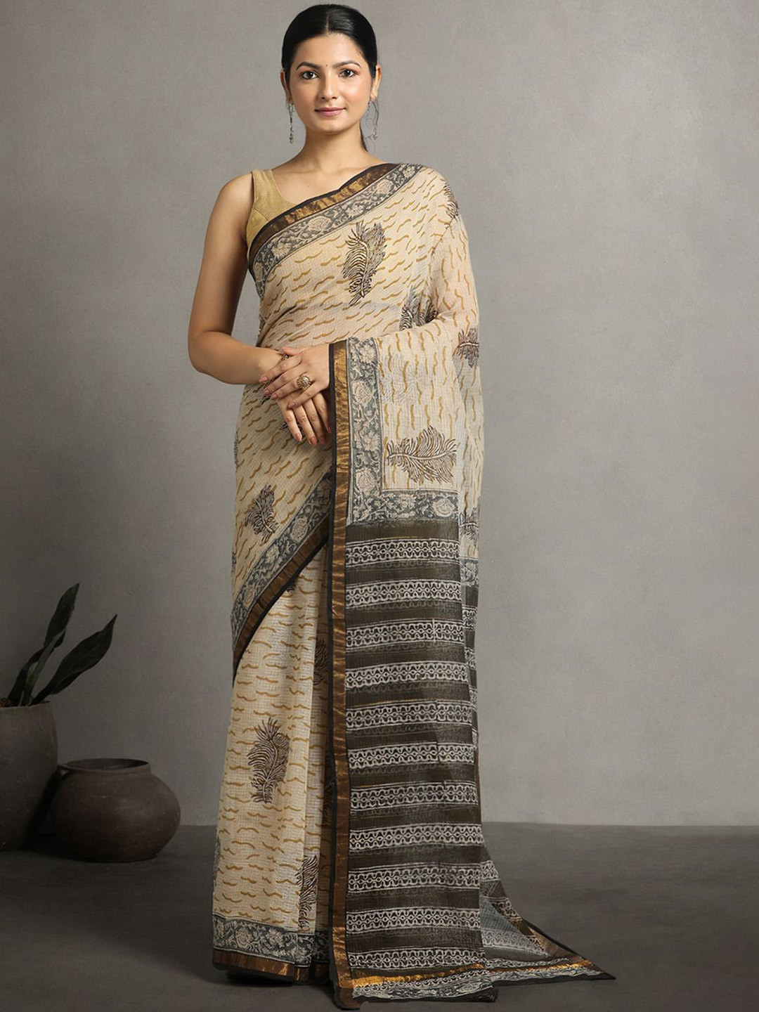 

Suha Bagh Printed Zari Pure Cotton Kota Saree, Beige