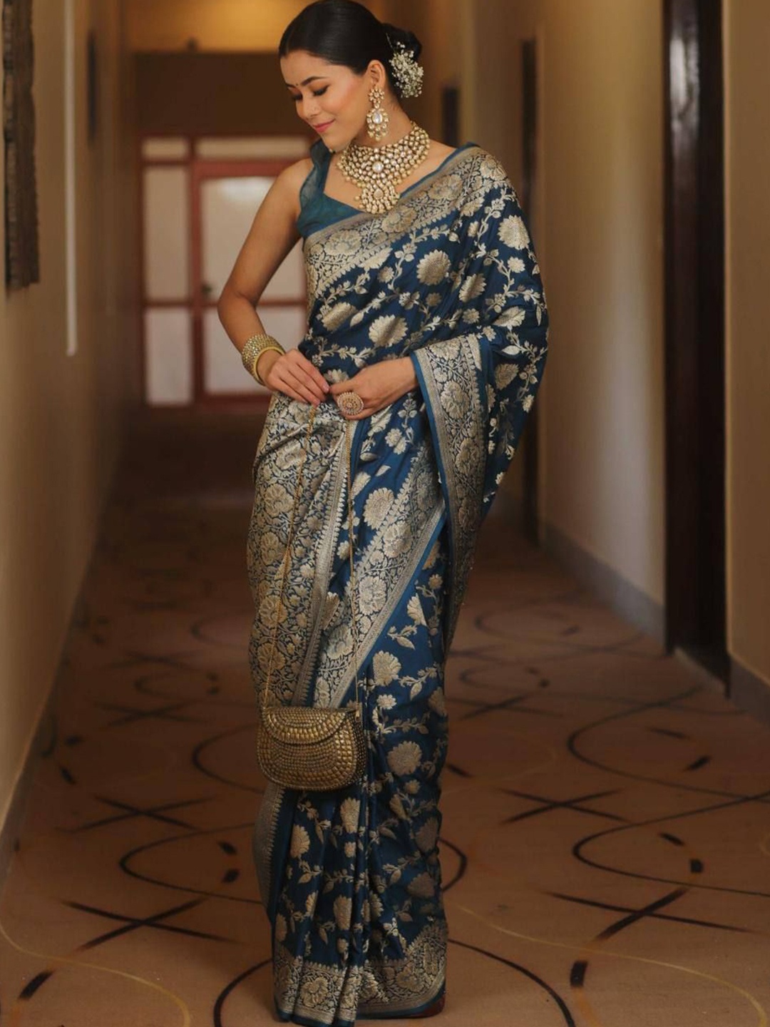 

Dreamlaxmi Fashion Woven Design Zari Pure Silk Banarasi Saree, Blue
