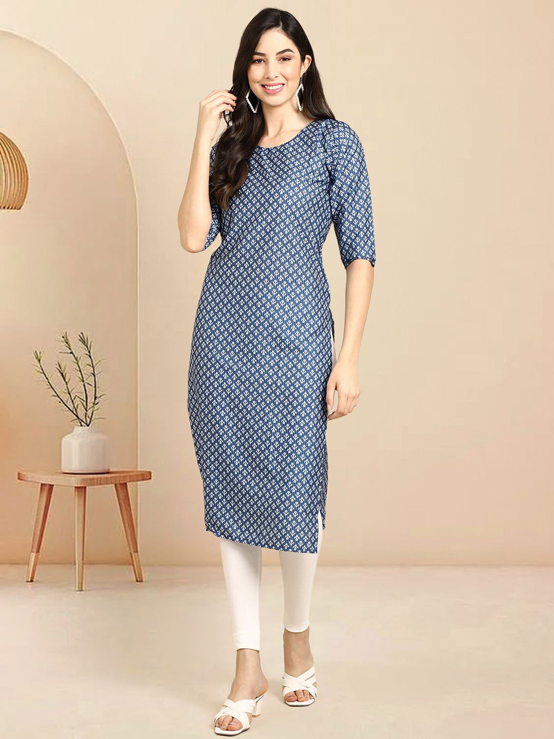 

Moda Rapido Floral Printed Round Neck Straight Kurta, Blue