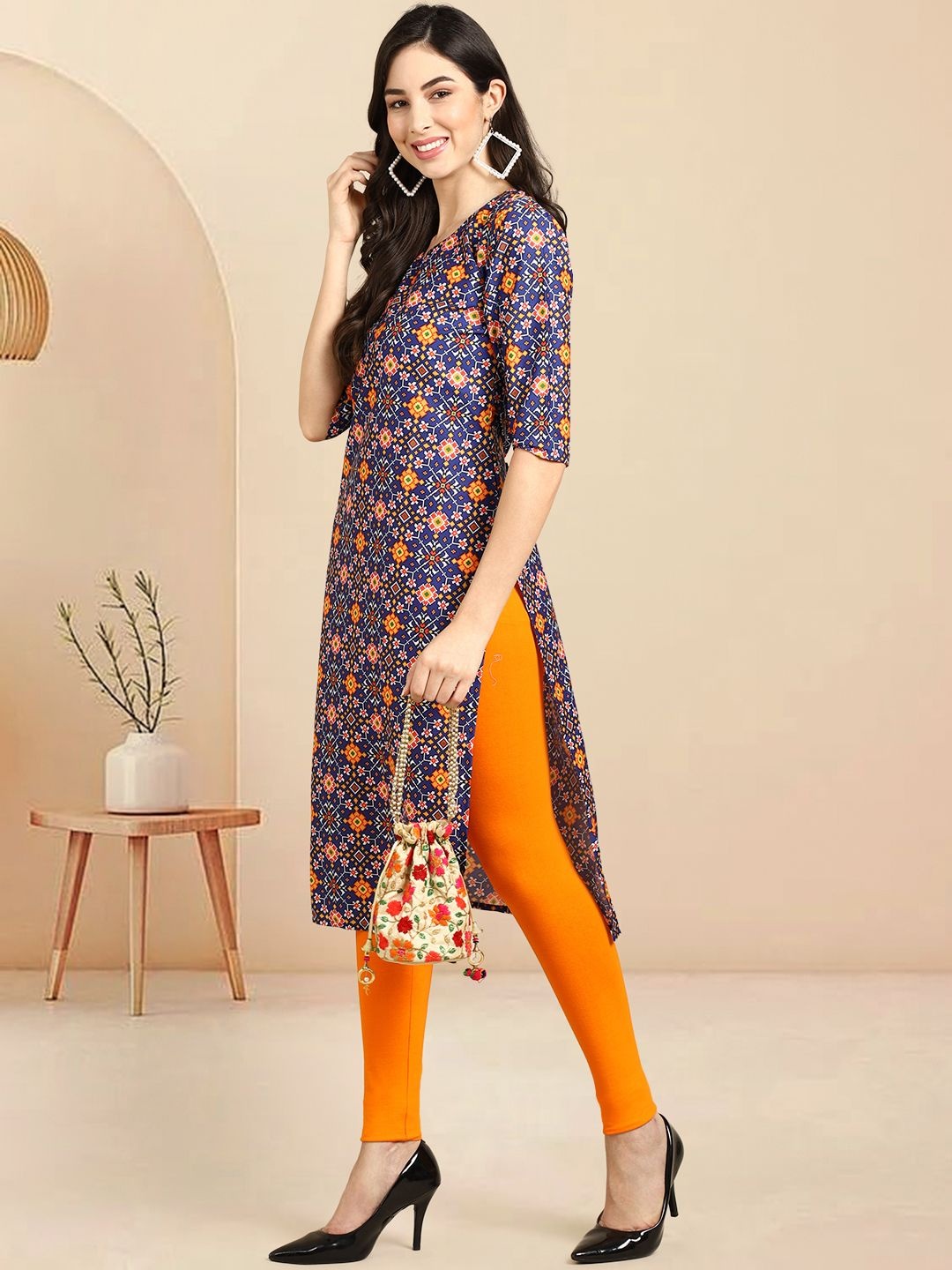 

Moda Rapido Geometric Printed Straight Kurta, Blue