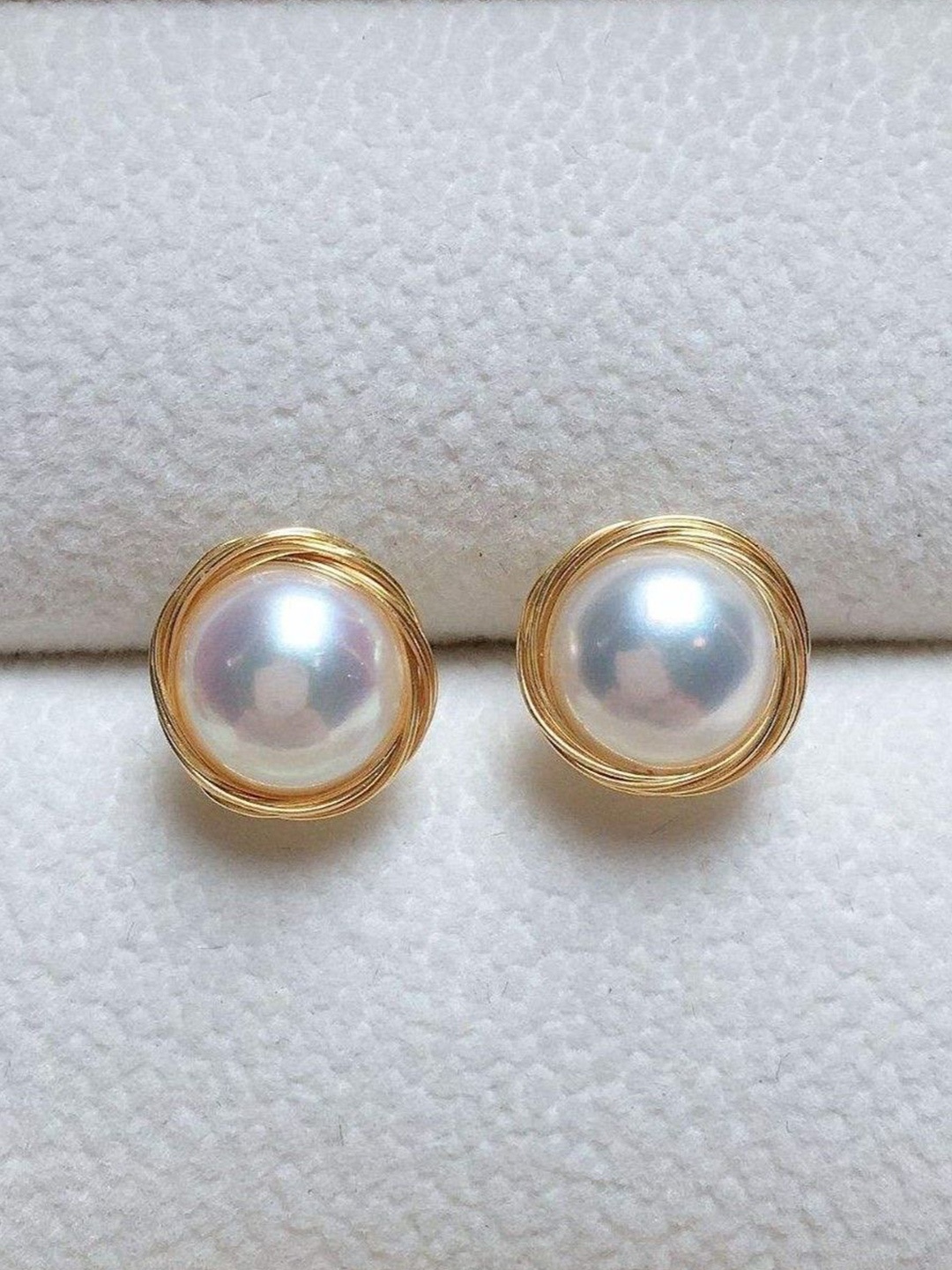 

ISHKAARA Gold-Plated Pearl Circular Studs