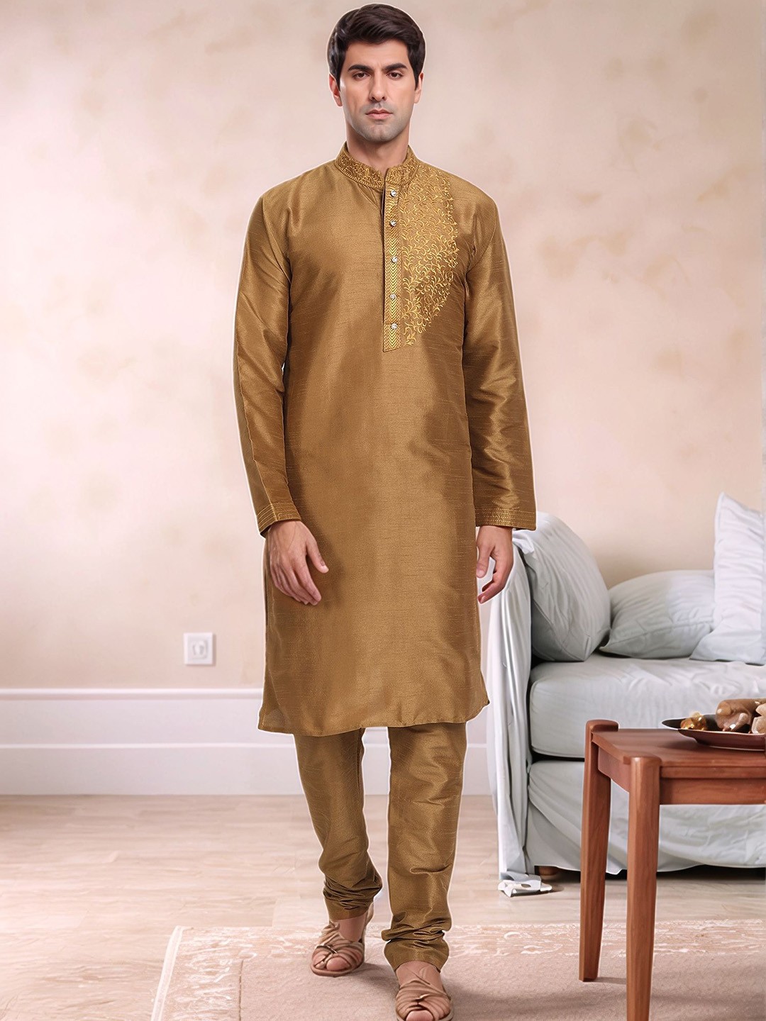 

Moda Rapido Men Embroidered Regular Kurta with Pyjamas, Brown