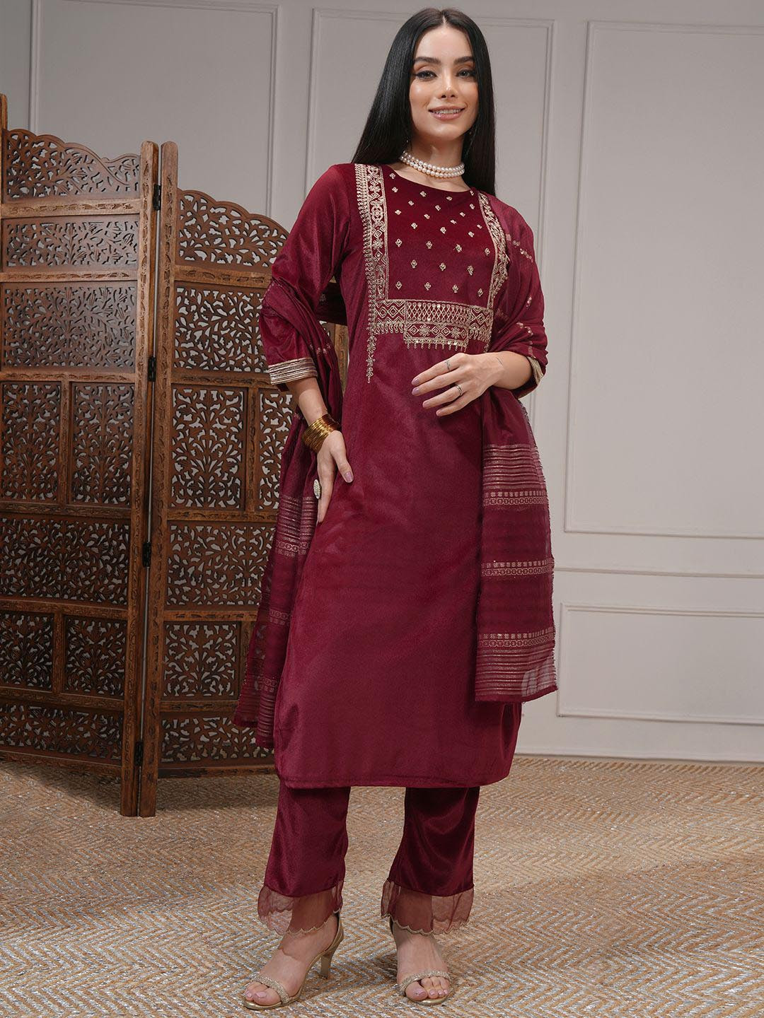 

Vishudh Women Embroidered Velvet Straight Kurta With Slim Palazzo & Dupatta, Red
