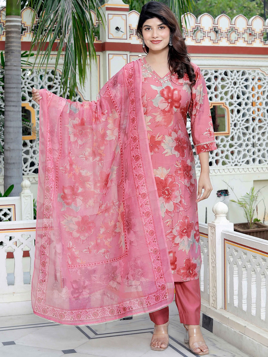 

Doriyaan Women Floral Embroidered Regular Beads and Stones Kurta with Palazzos & With Dupatta, Pink