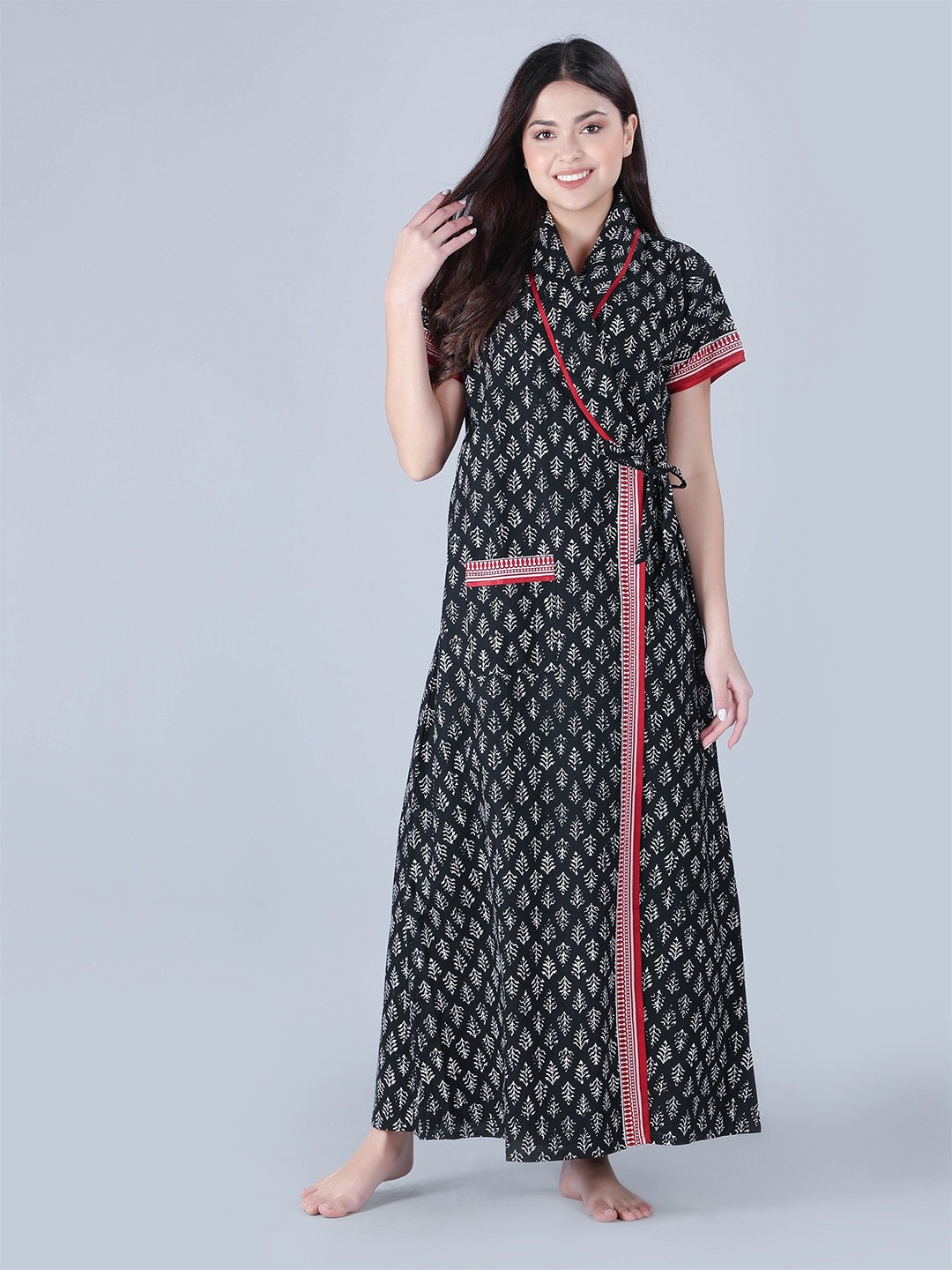 

BELLAMY Women Printed Pure Cotton Maxi Nightdress, Black