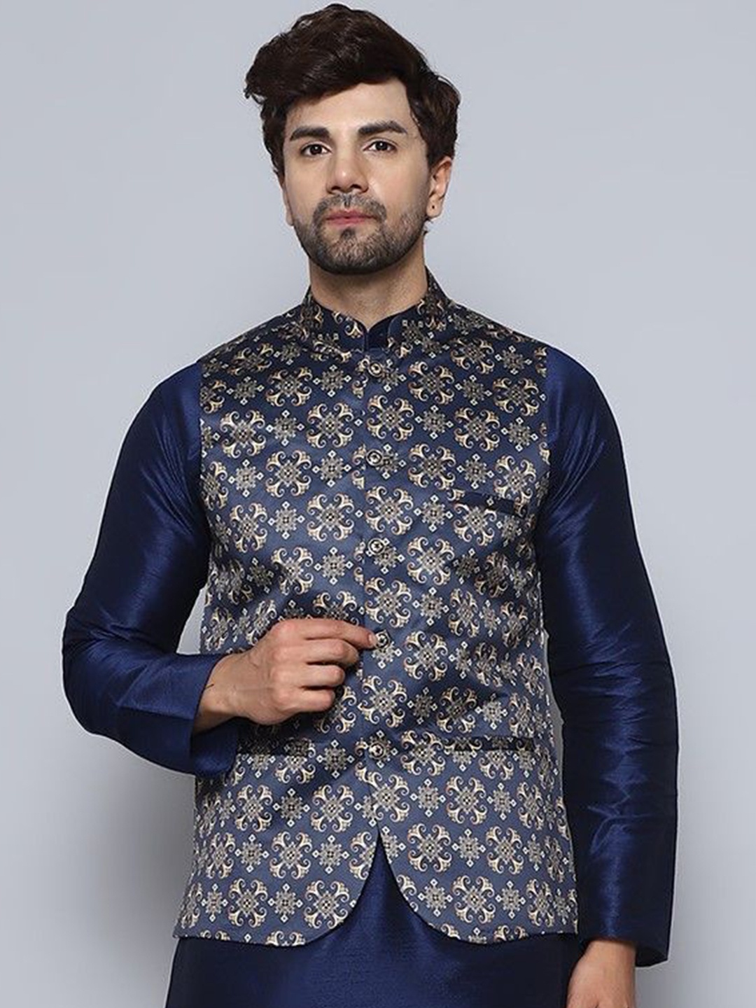

BANHUSSAIN Men Printed Nehru Jacket, Blue