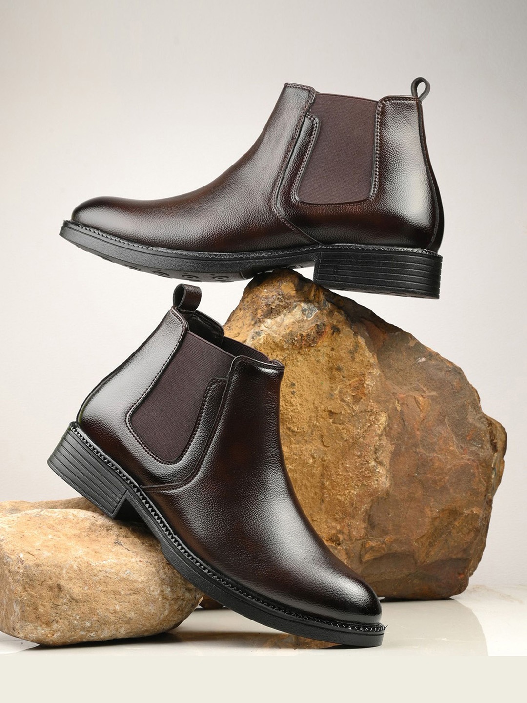 

Layasa High Top Chelsea Boots, Brown