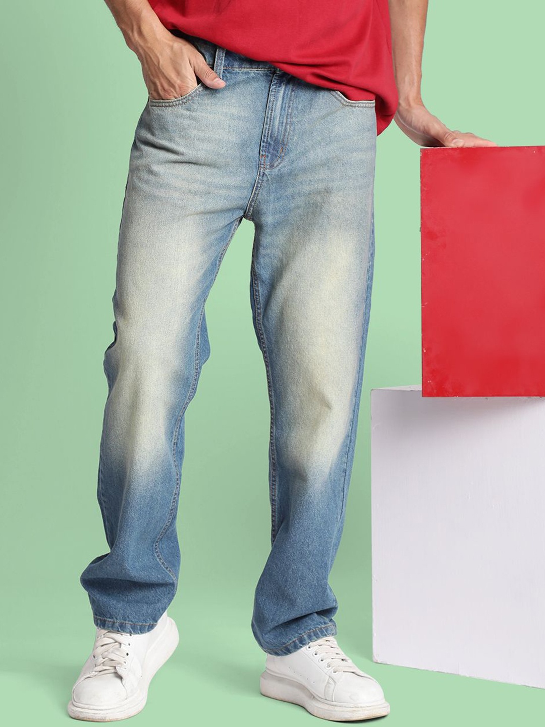 

Bene Kleed Men Straight Fit Heavy Fade Mid-Rise Cotton Jeans, Blue