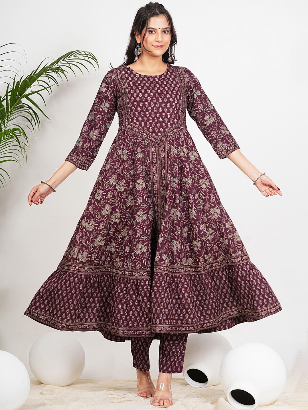 

Vbuyz Women Floral Printed Regular Sequinned Pure Cotton Kurta with Trousers & With Dupatta, Purple