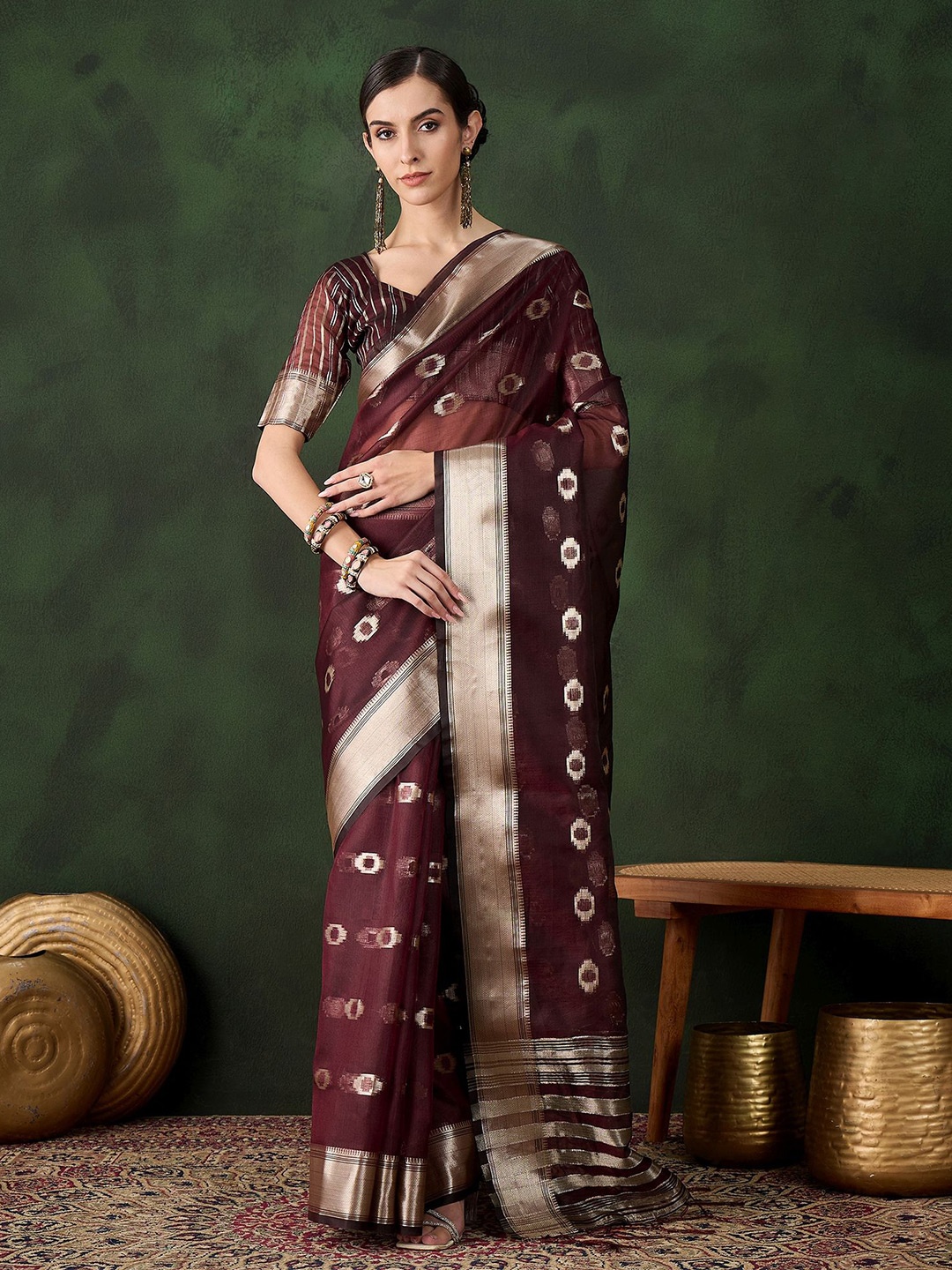 

Mitera Woven Design Zari Organza Kanjeevaram Saree, Burgundy