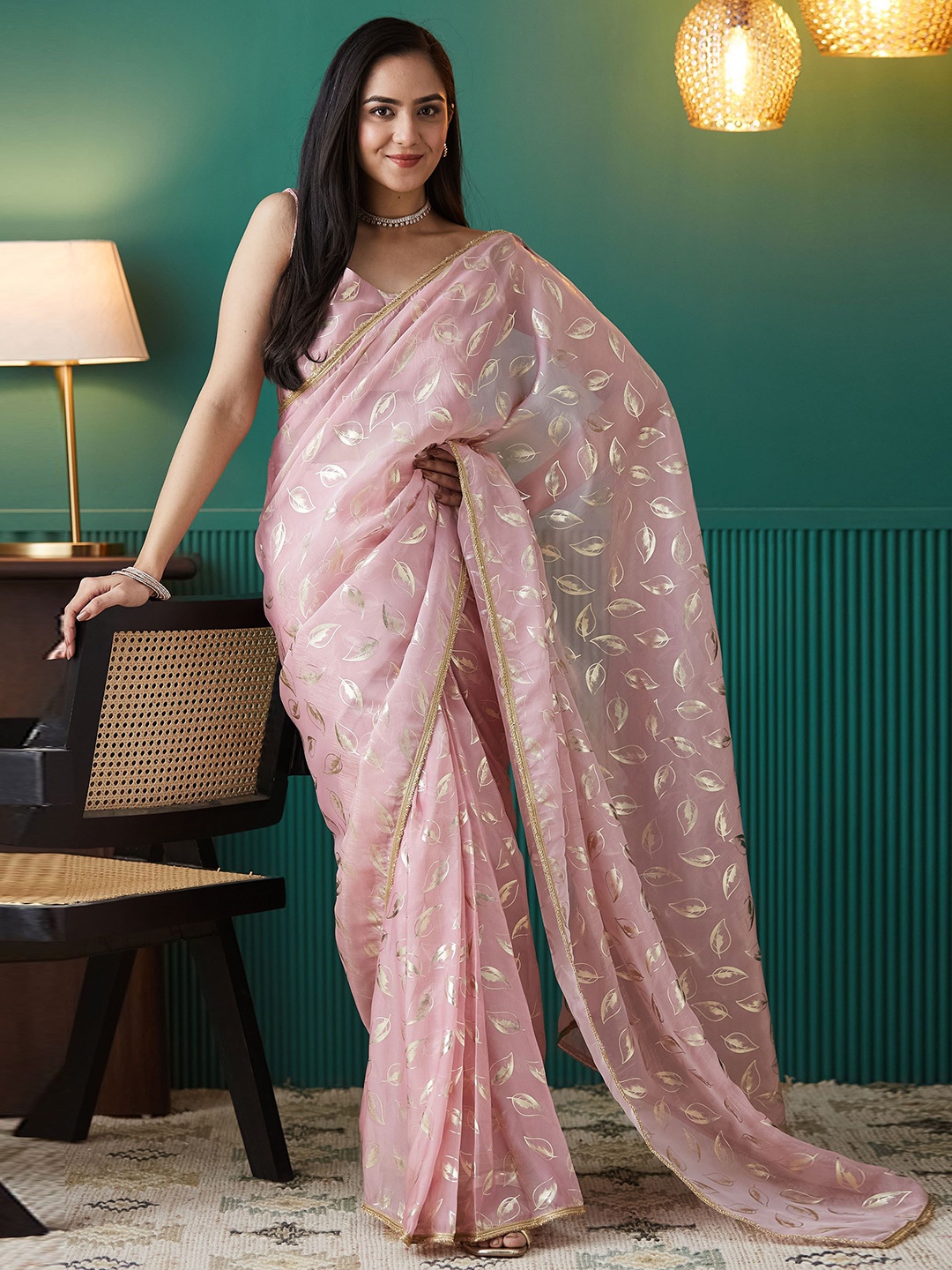 

RACHNA Leaf Foil Print Organza Ready to Wear Saree, Pink