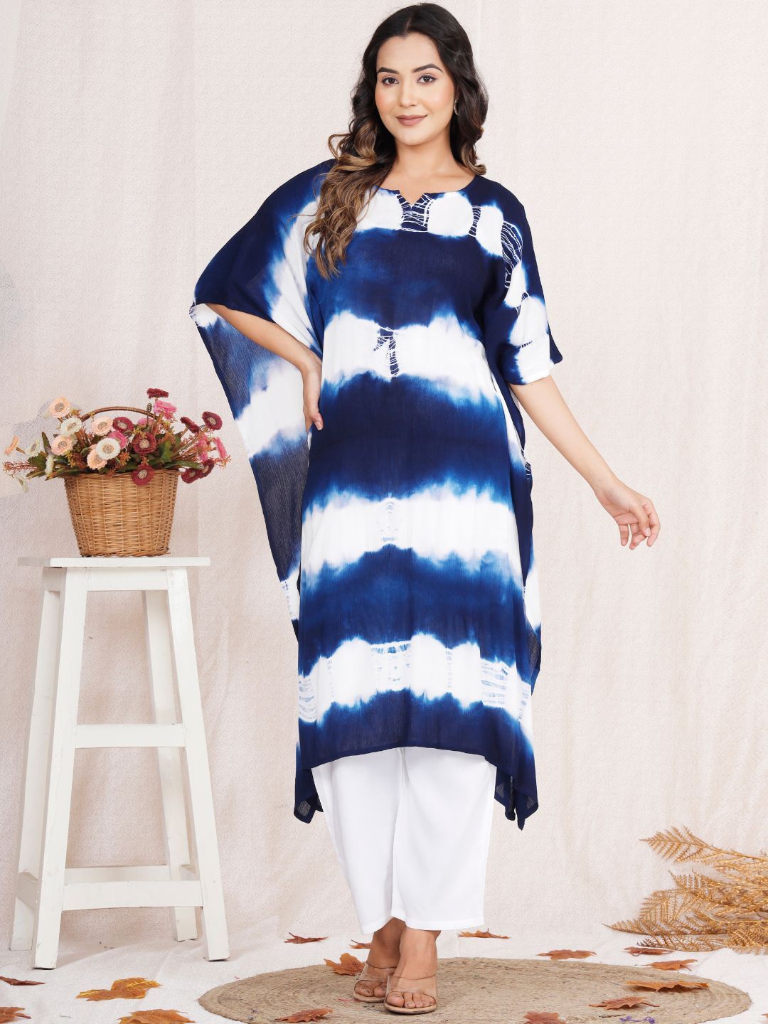 

LYFJ Women Dyed Flared Sleeves Thread Work Asymmetric Crepe Kaftan Kurta, Blue