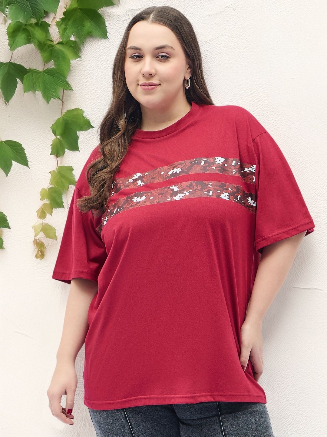 

DressBerry Curve Women Drop-Shoulder Sleeves T-shirt, Red