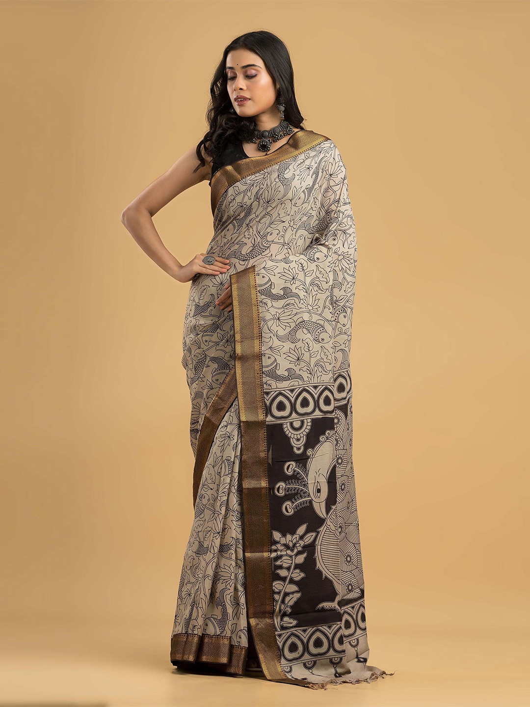 

Dheu Kalamkari Zari Block Printed Saree, Beige