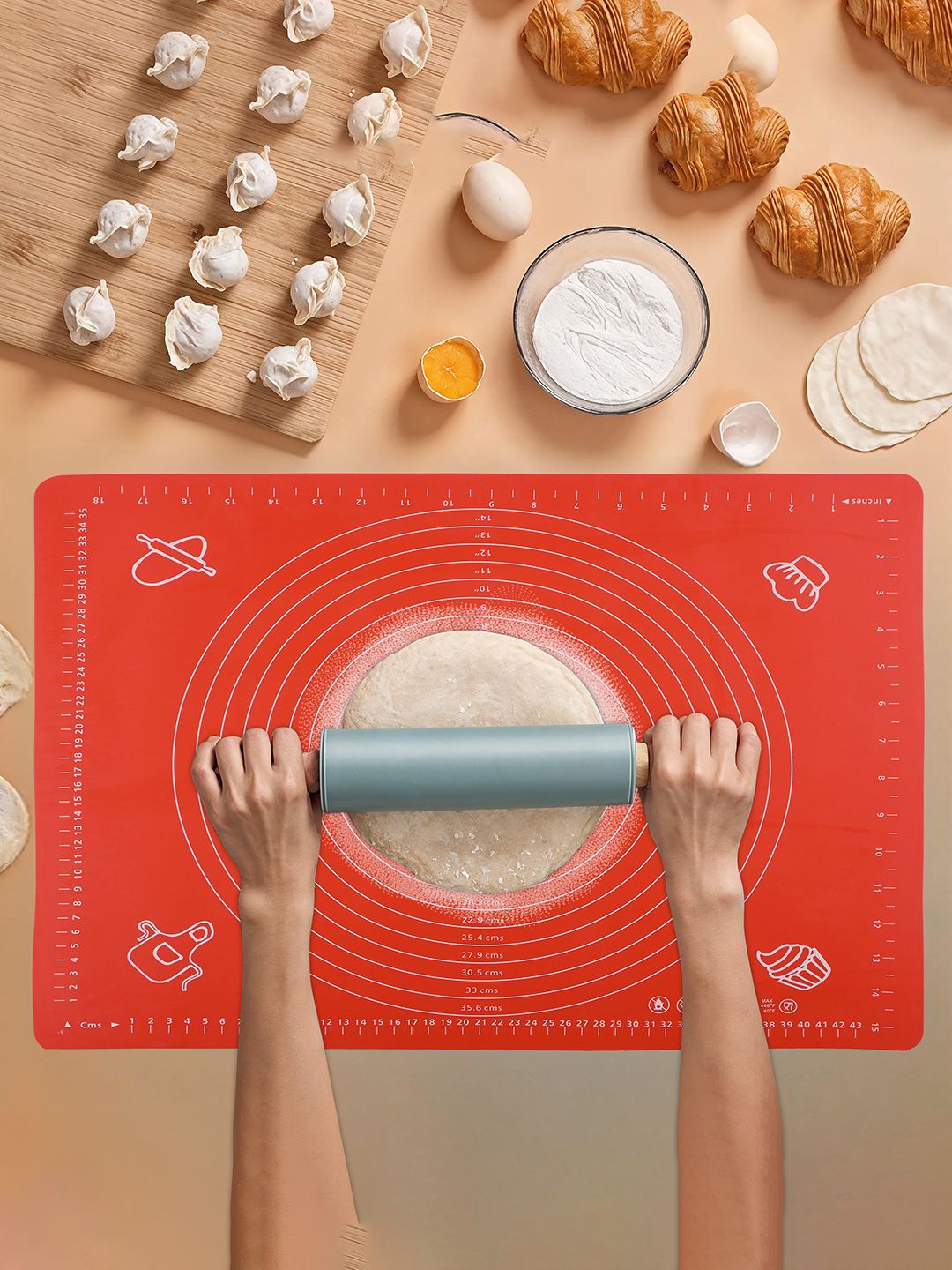 

Kuber Industries Red & White Reusable Silicone Mat For Chapati & Roti Mat