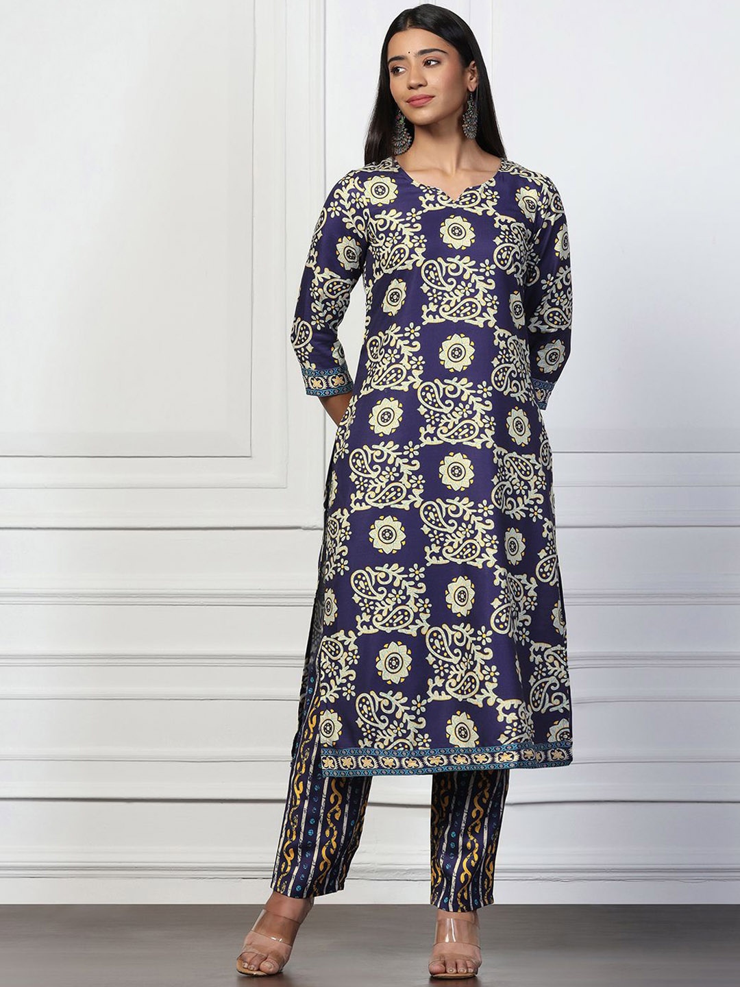 

Moda Rapido Women Floral Printed Regular Kurta with Trousers, Blue