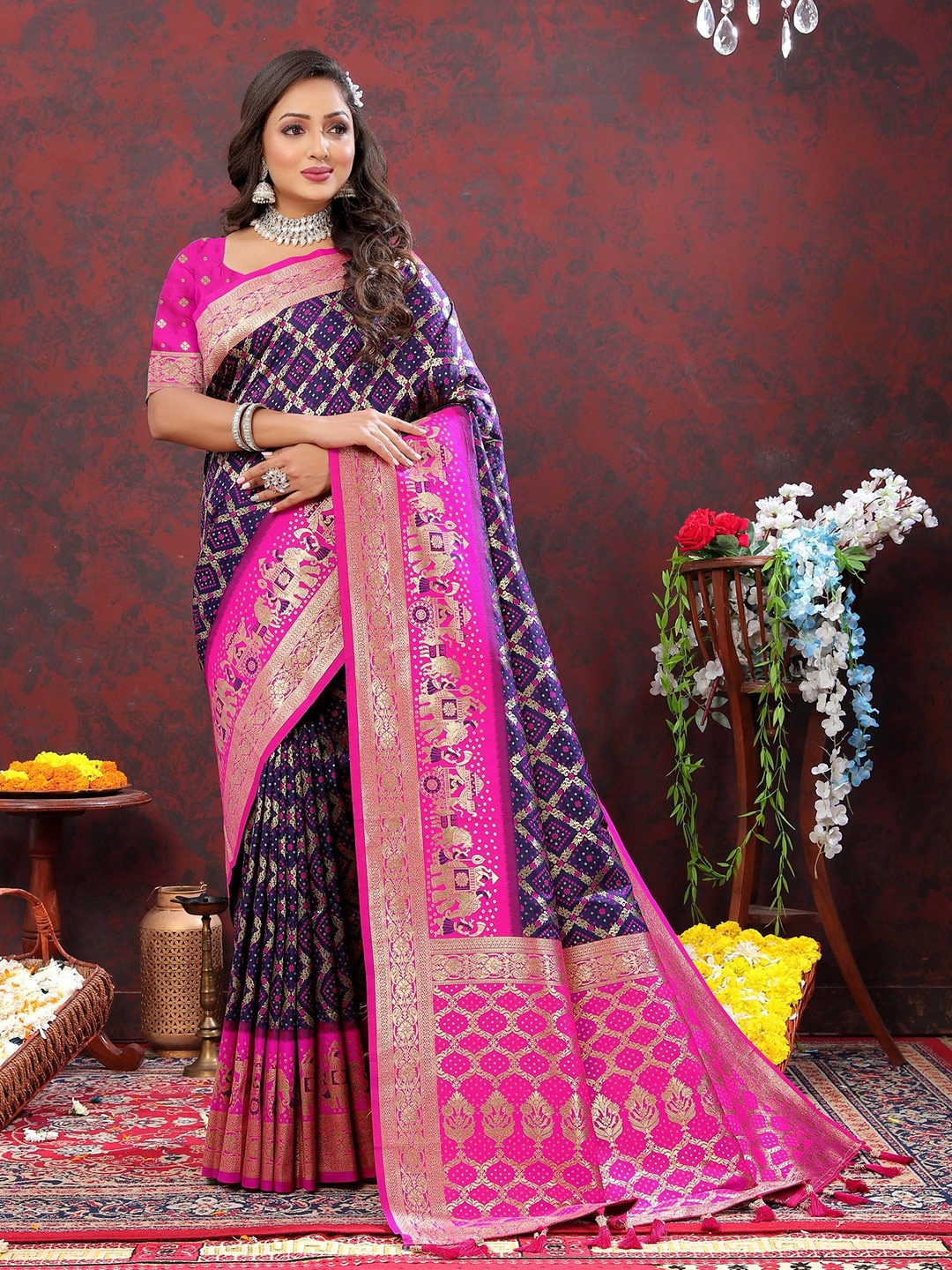 

LeeliPeeri Designer Woven Design Zari Silk Blend Patola Saree, Navy blue