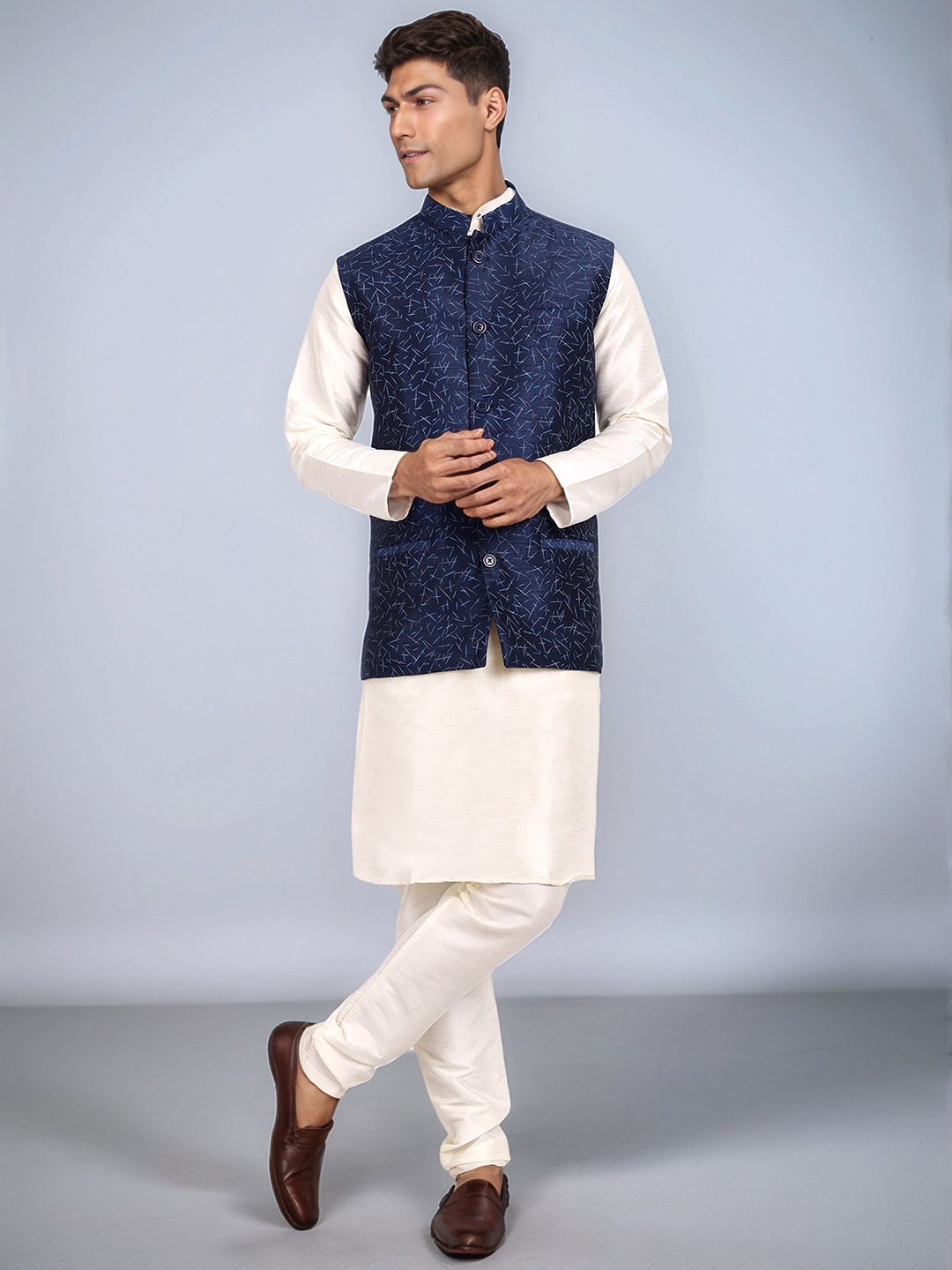 

Moda Rapido Men Regular Kurta with Pyjamas, Blue