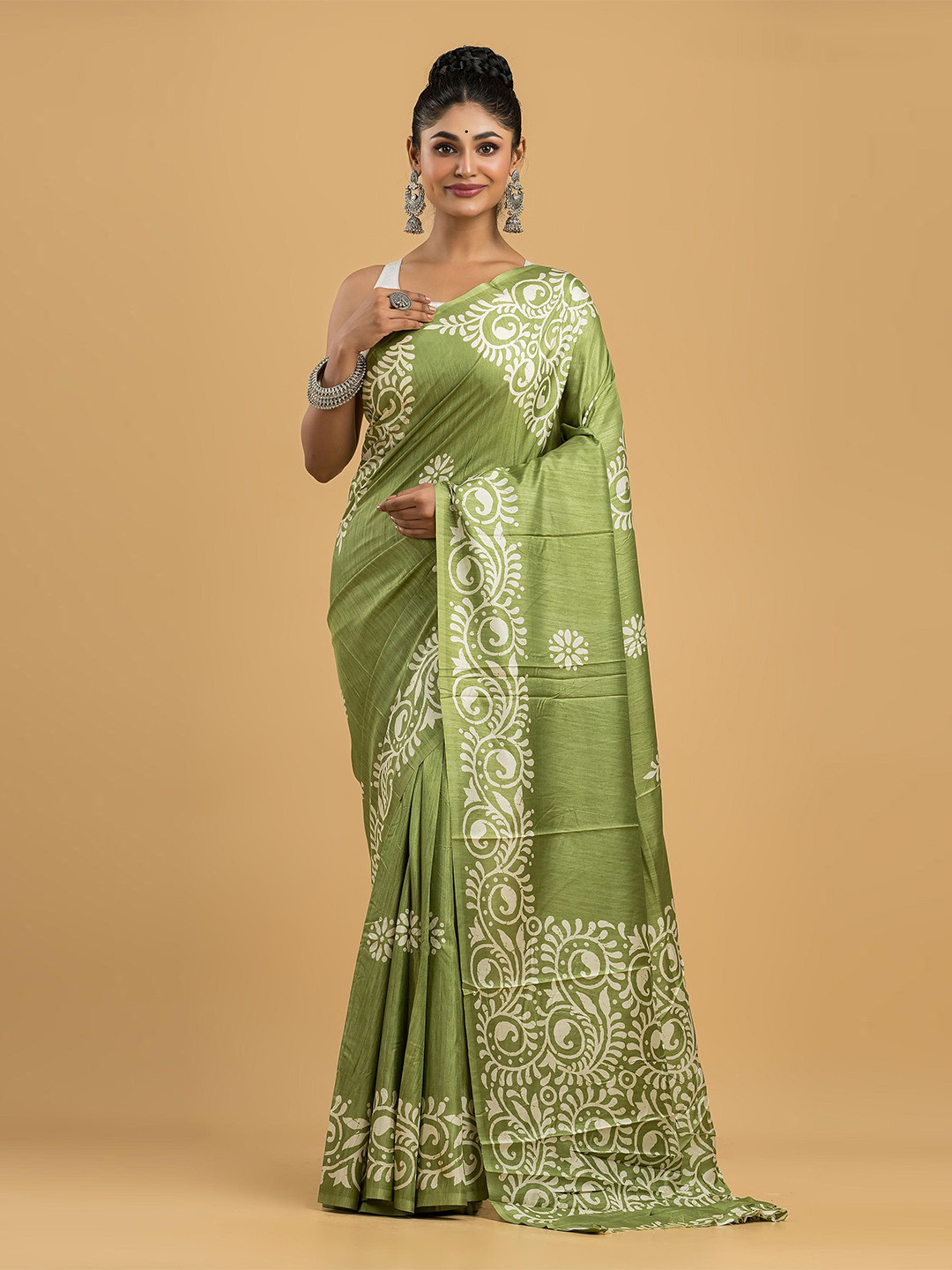 

Dheu Batik Block Printed Saree, Green