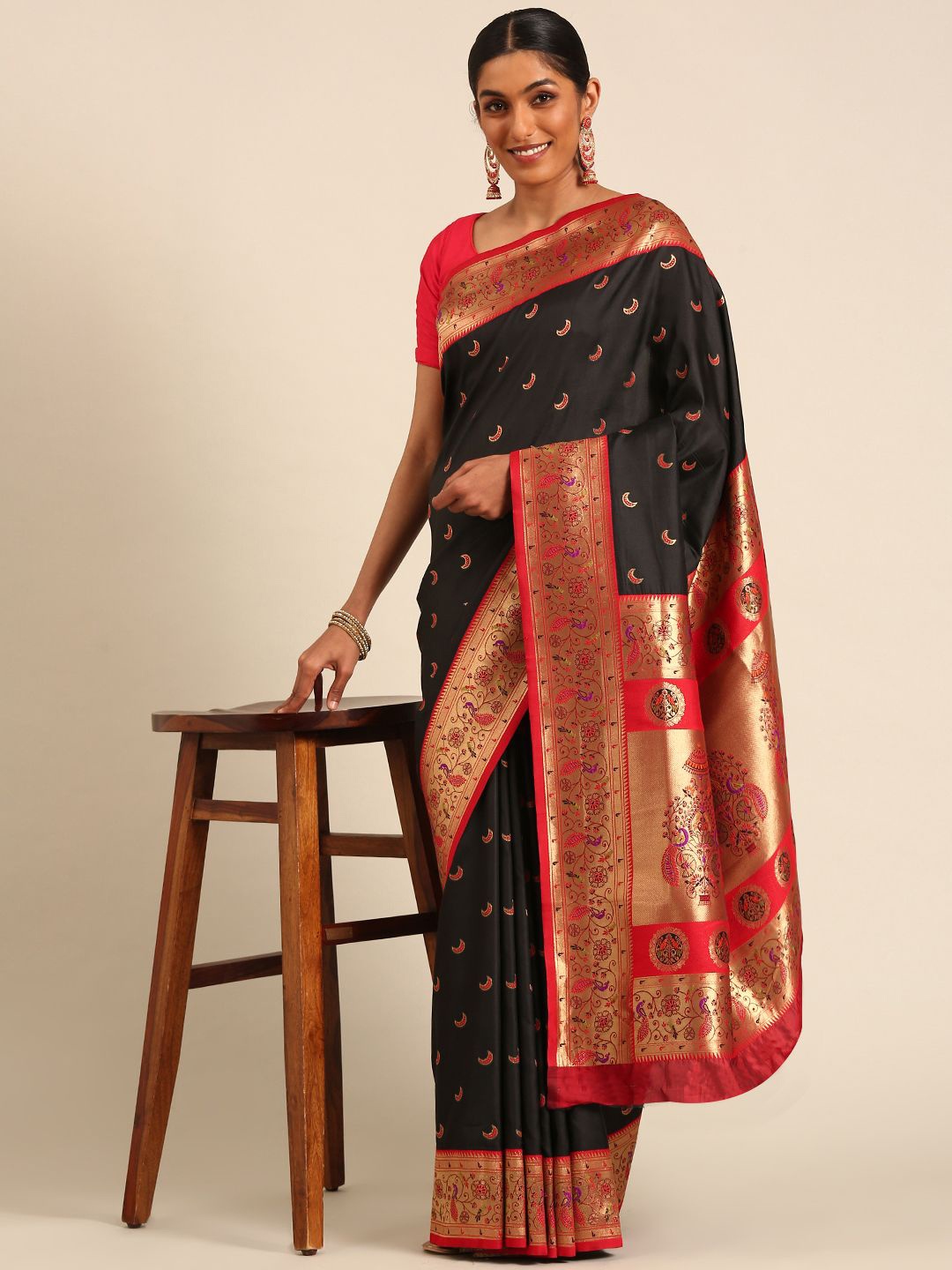 

Panzora Woven Design Zari Silk Blend Paithani Saree, Black