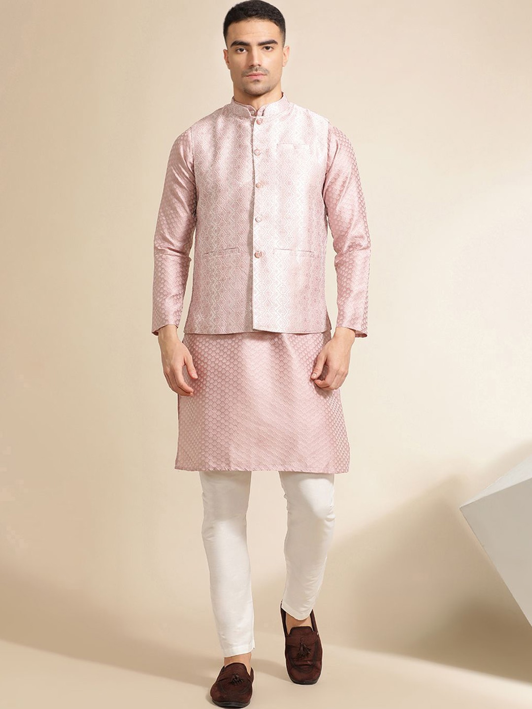 

Jaipur Kurti Geometric Woven Design Band Collar Straight Kurta With Pyjama & Nehru Jacket, Pink