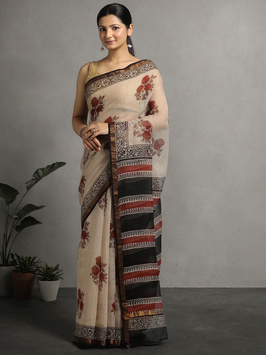 

Suha Floral Printed Zari Pure Cotton Kota Saree, Beige