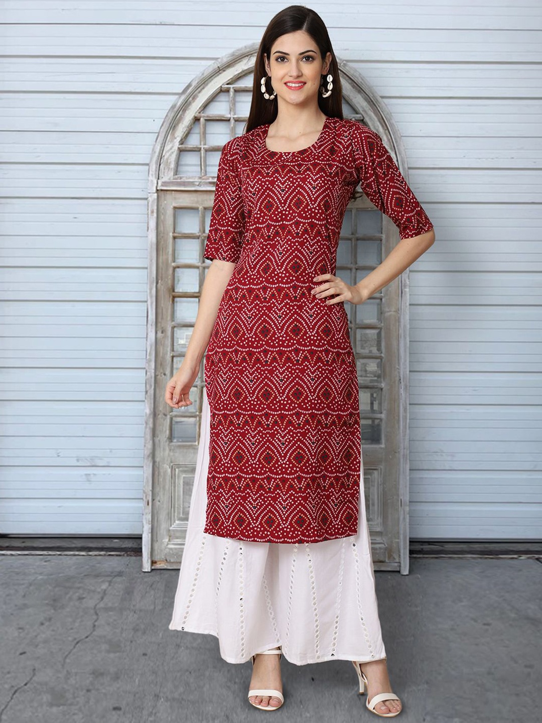 

Moda Rapido Bandhani Printed Round Neck Straight Kurta, Red